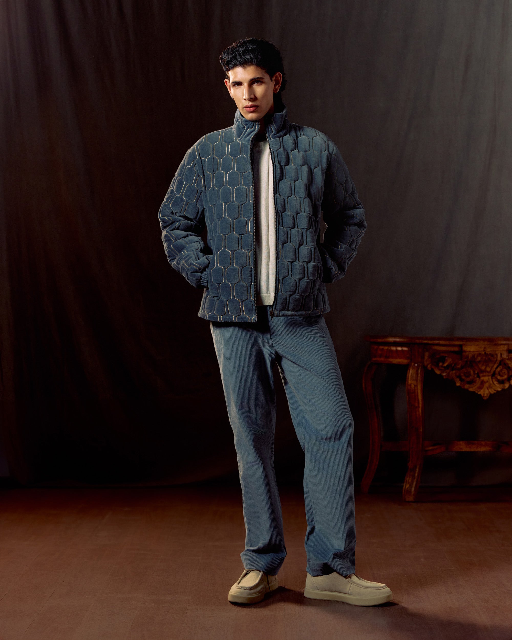 Geo-Quilted Velvet Jacket – Ice blue