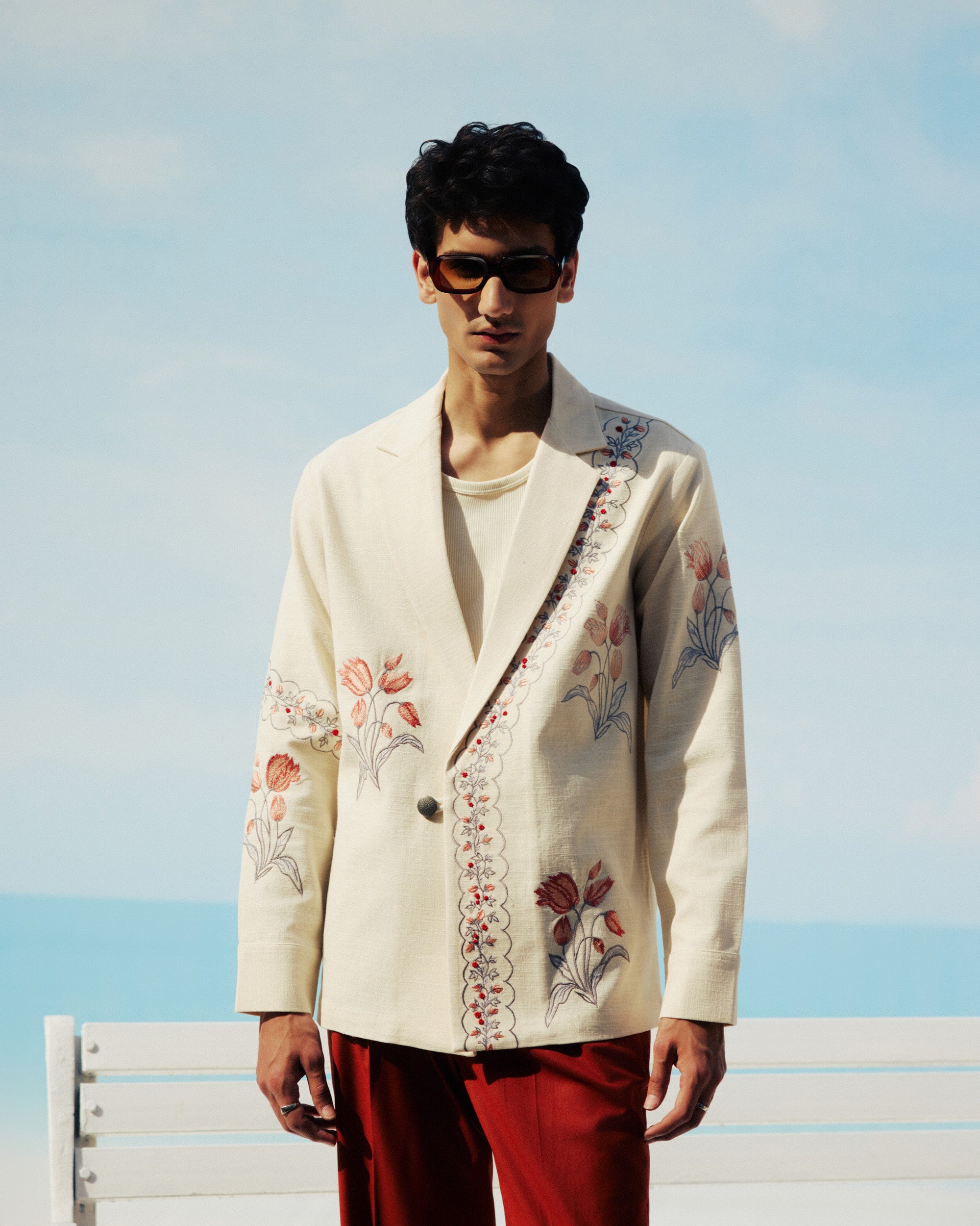 Vintage floral hand embroidered resort blazer