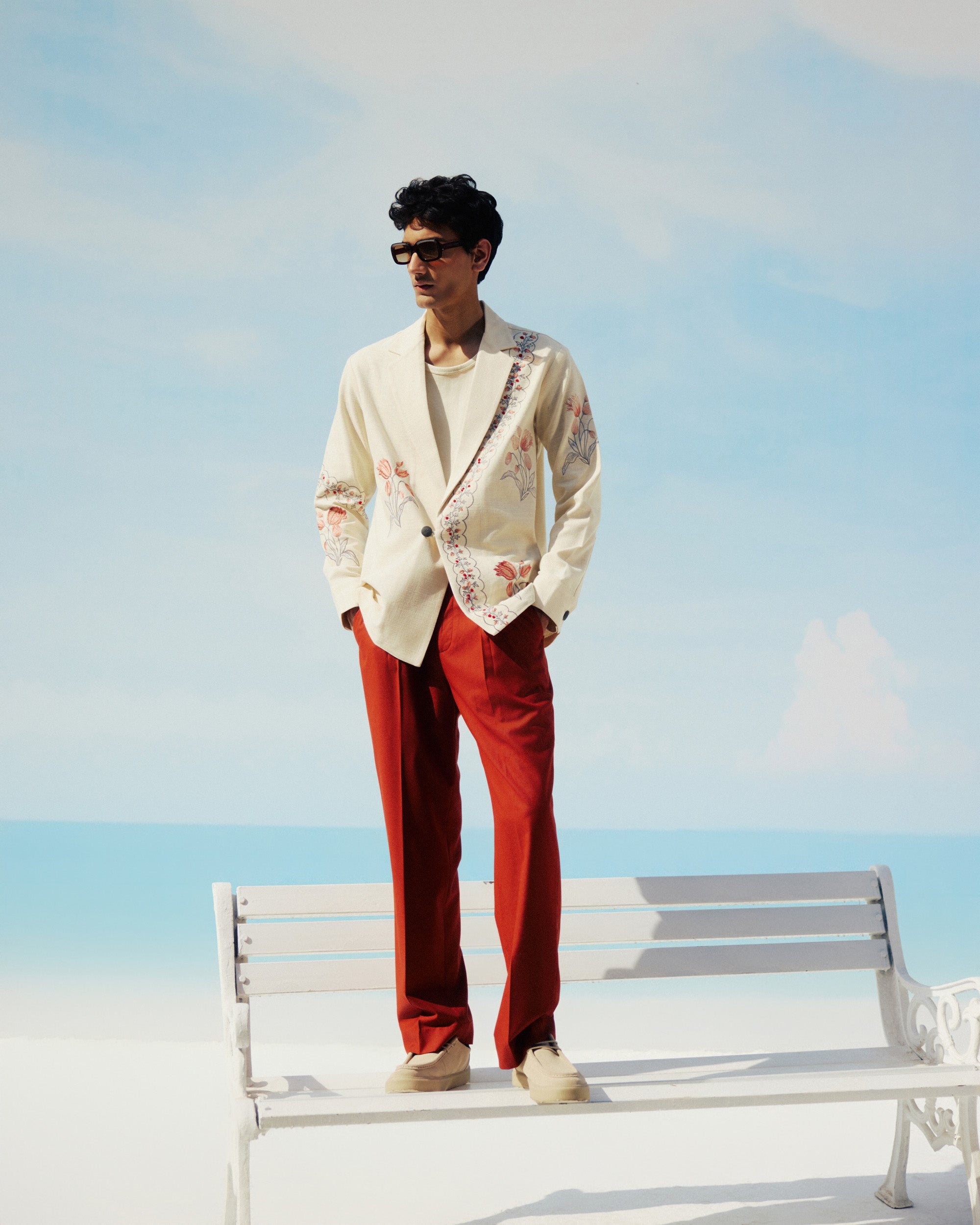 Vintage floral hand embroidered resort blazer