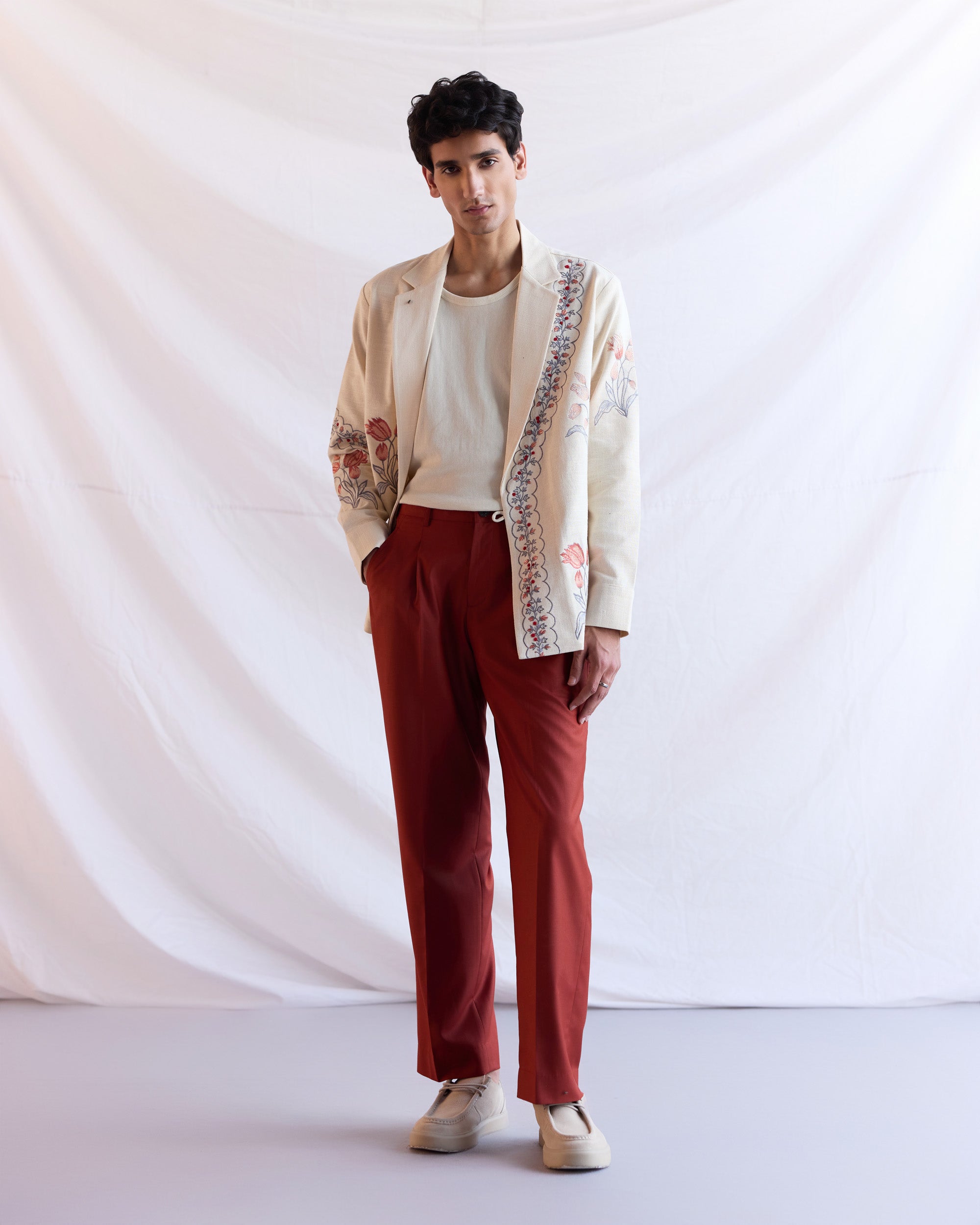 Vintage floral hand embroidered resort blazer
