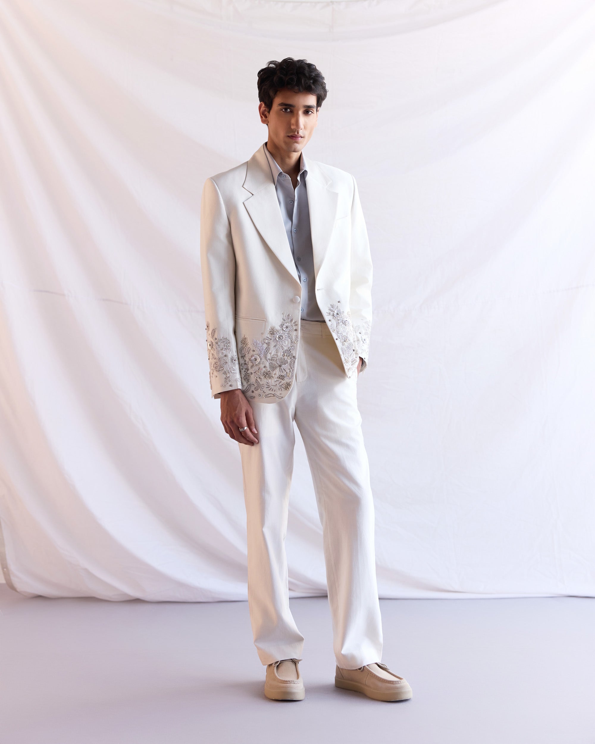 "Le Lumière" hand embroidered blazer