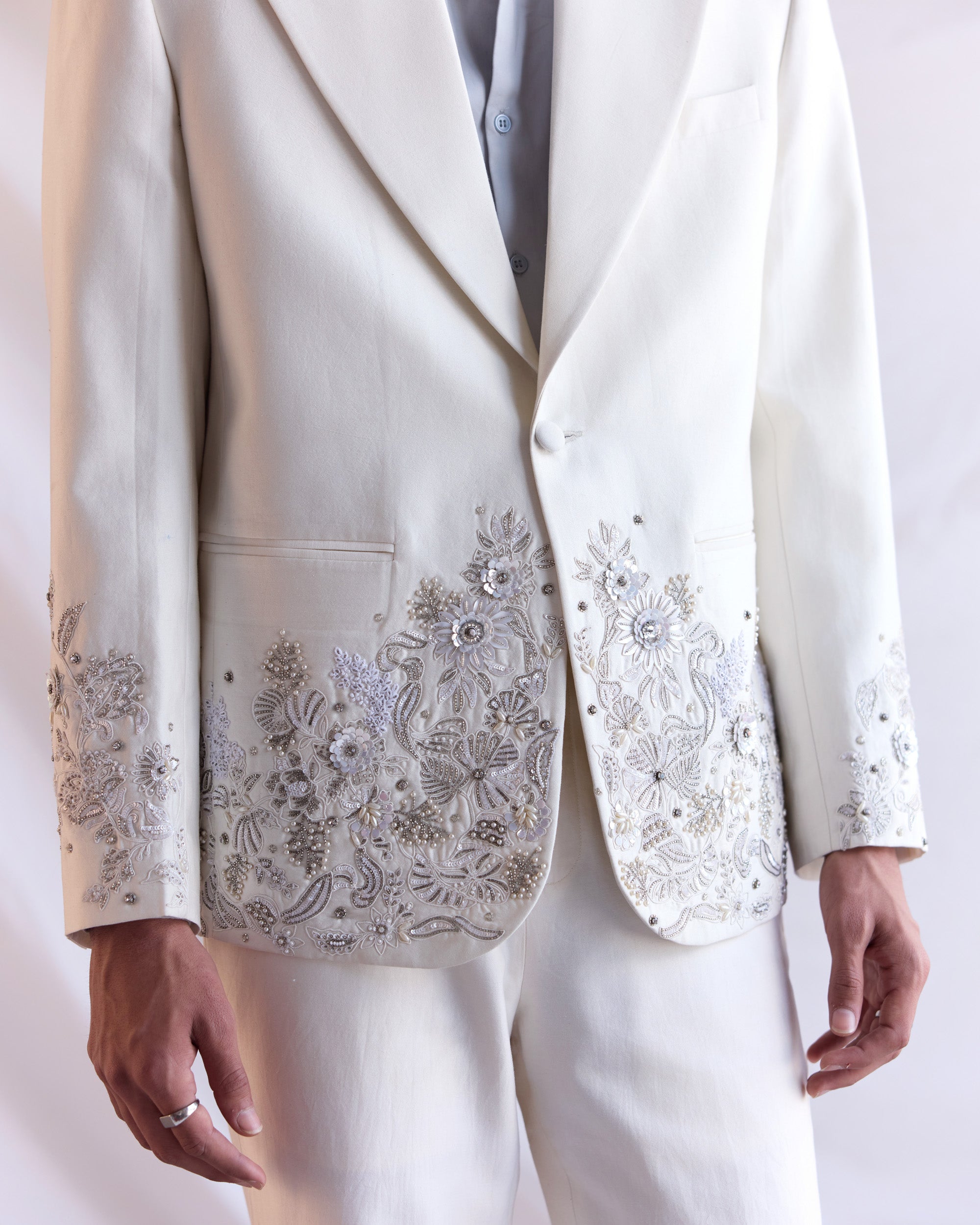 "Le Lumière" hand embroidered blazer