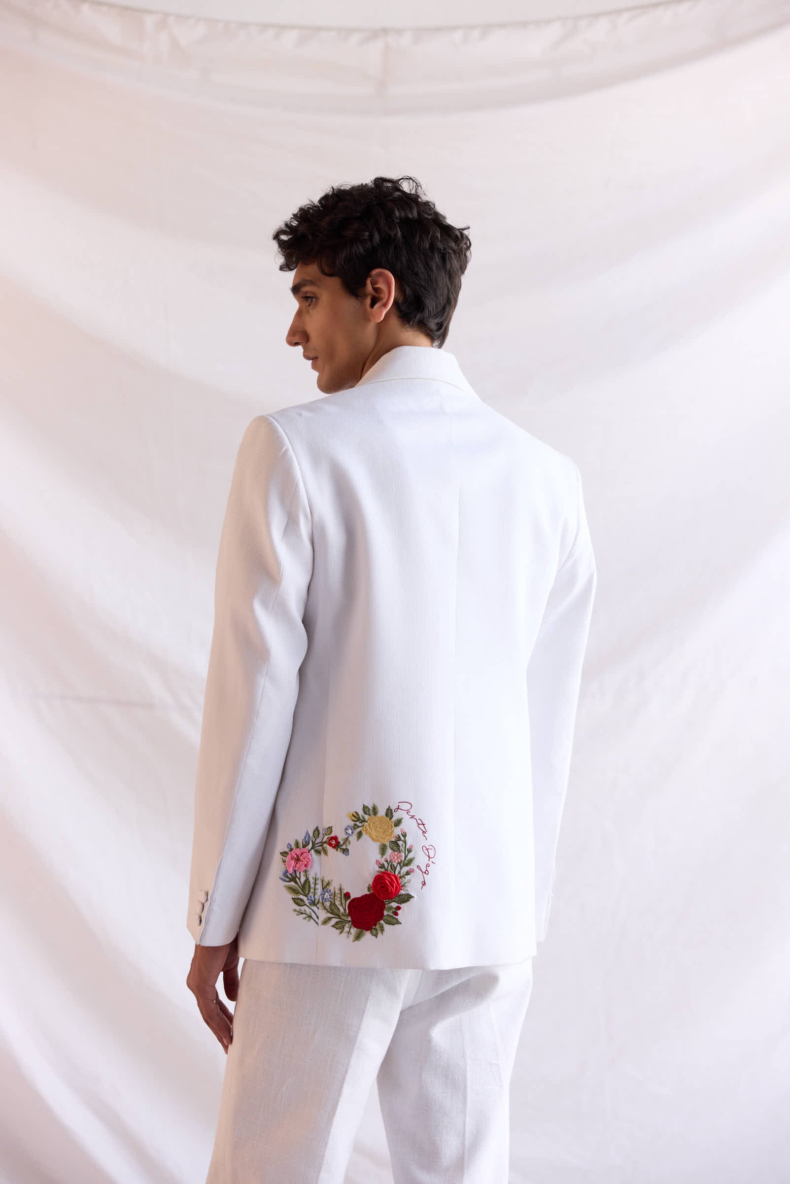 "Le fleur" hand embroidered blazer