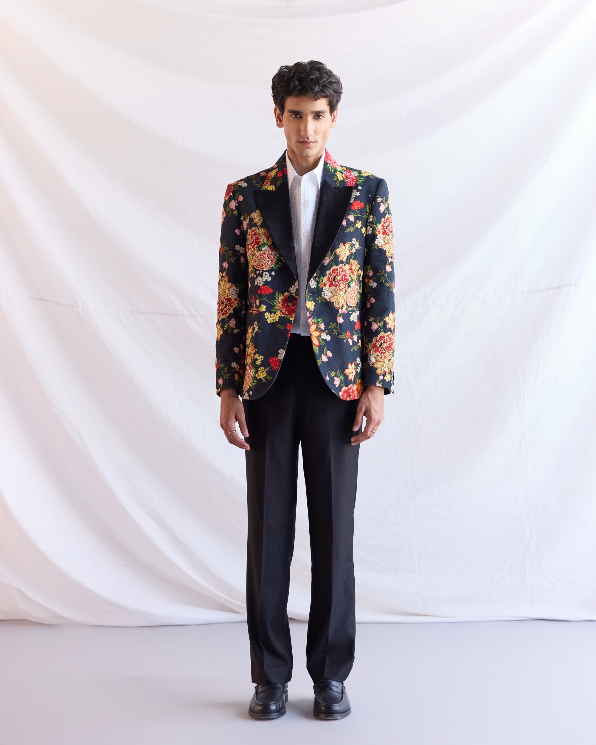 "Vintage victorian" hand embroidered blazer