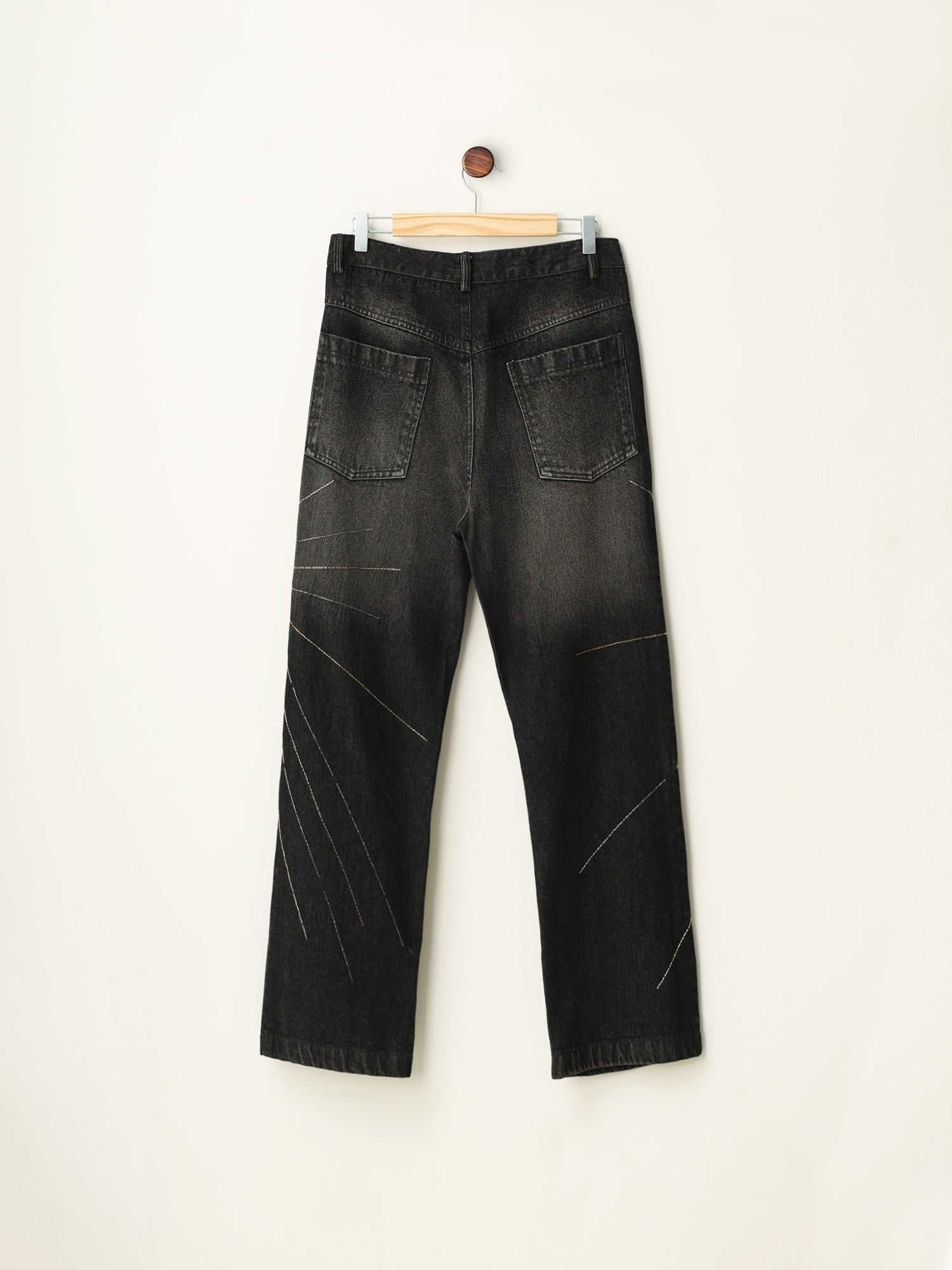 "Lovers" hand embroidered straight fit jeans