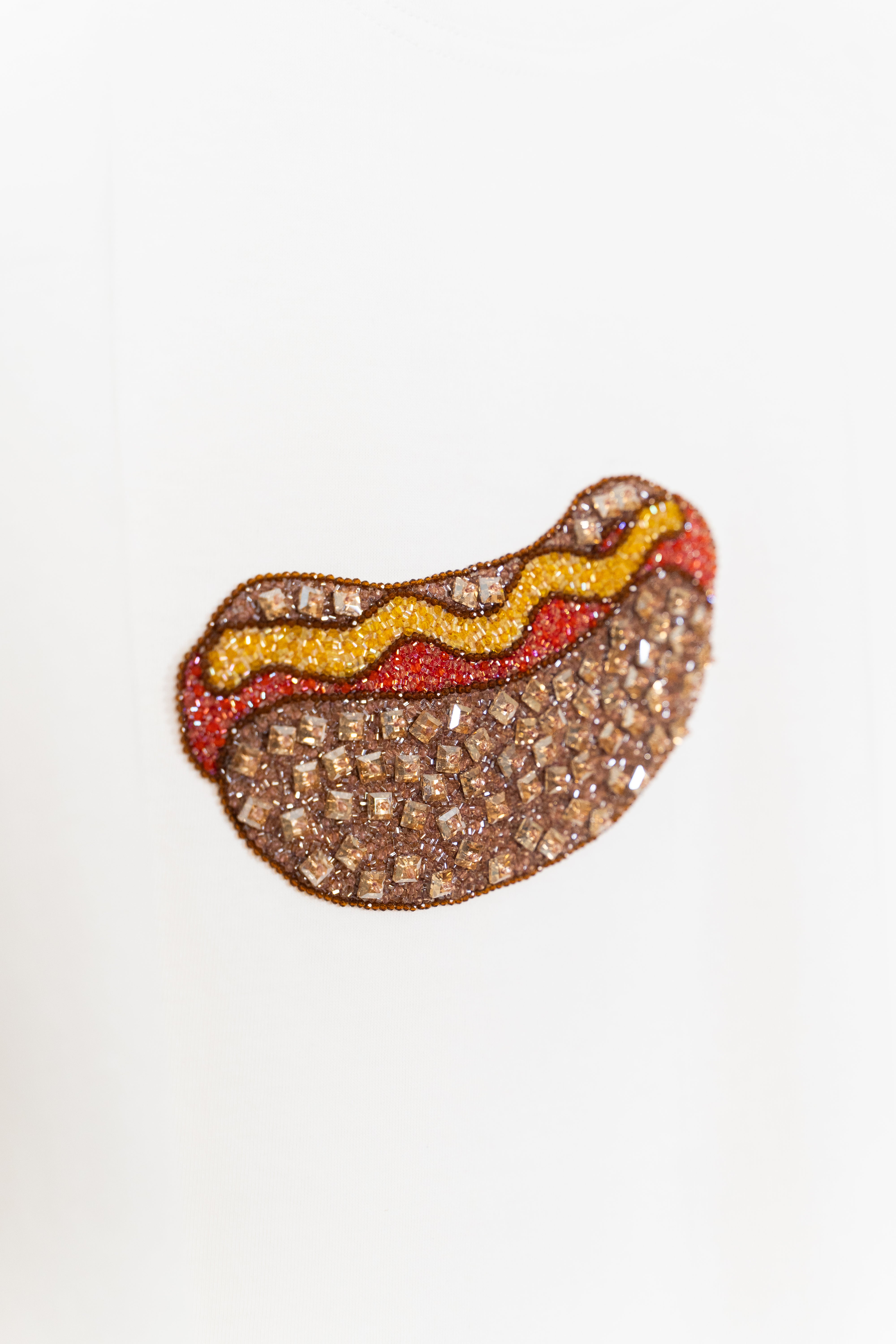 "Le Hotdog" hand embroidered T-Shirt