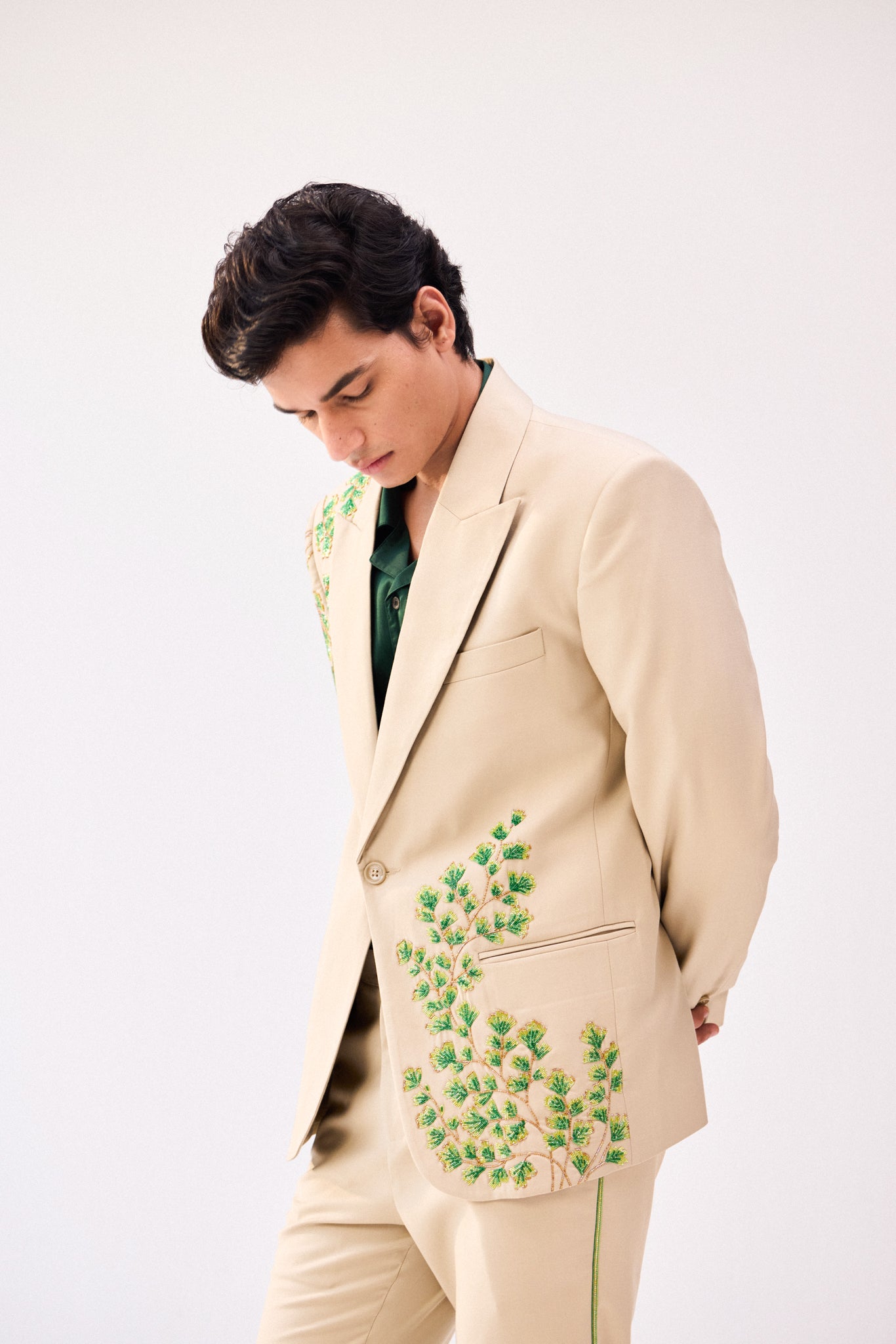 Botanical hand embroidered blazer