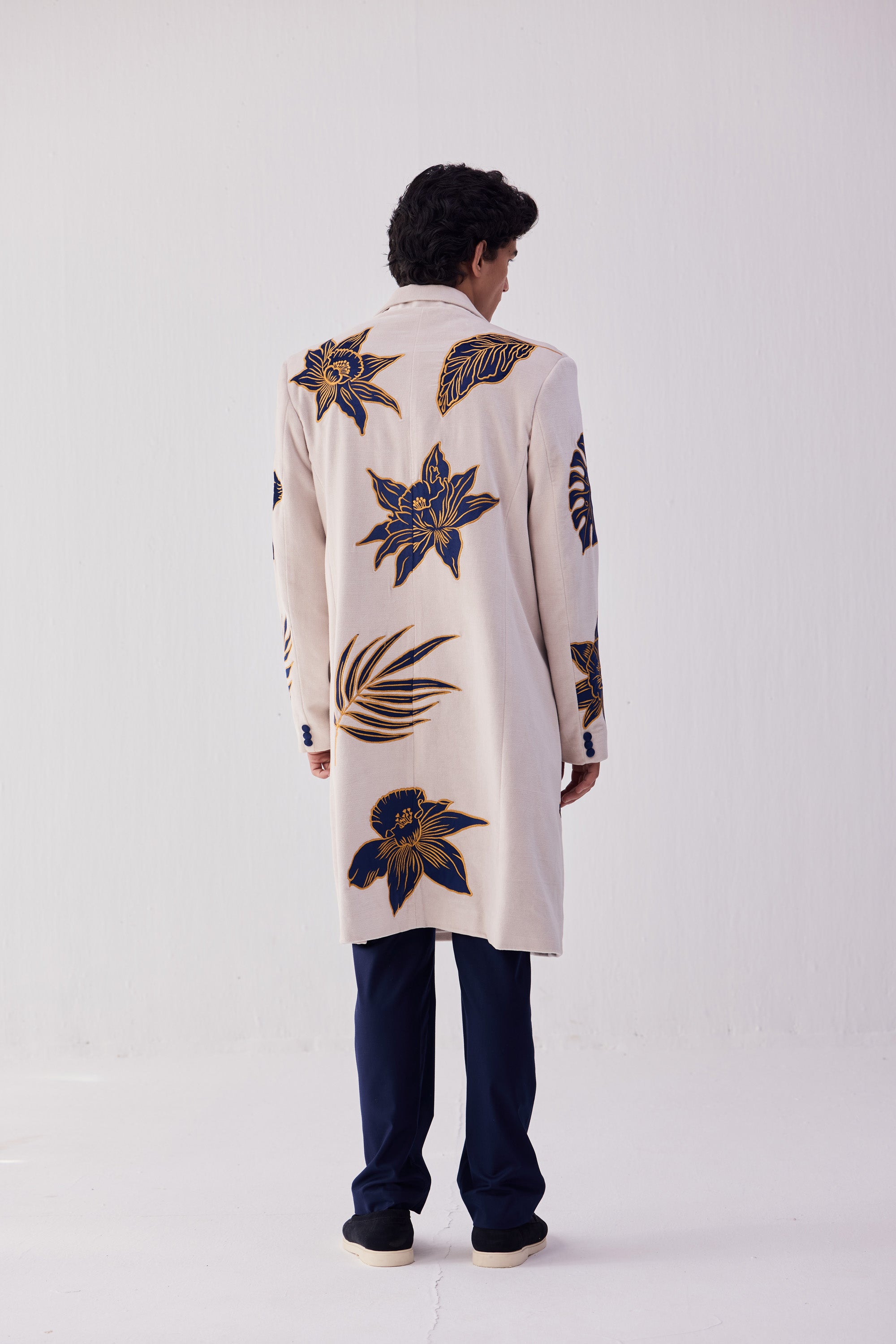 "Le Gstaad" embroidered overcoat
