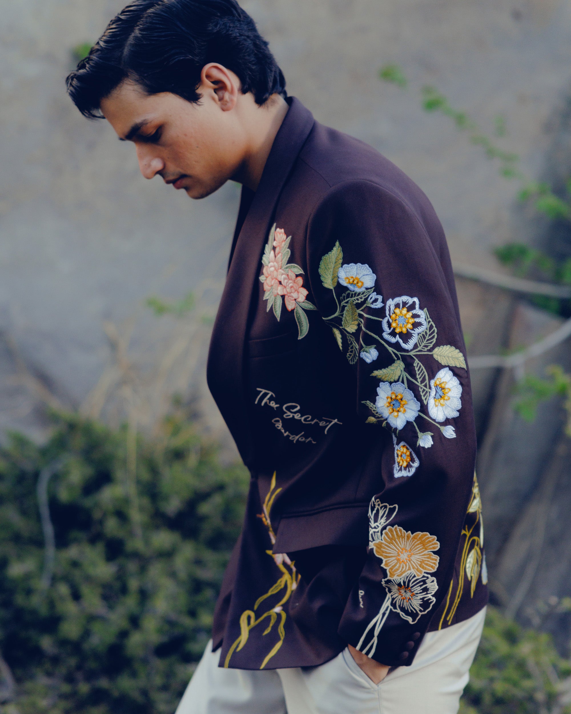 "The secret garden" embroidered casual wedding blazer