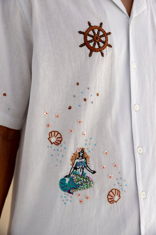 "Nautical dreams" hand embroidered Shirt