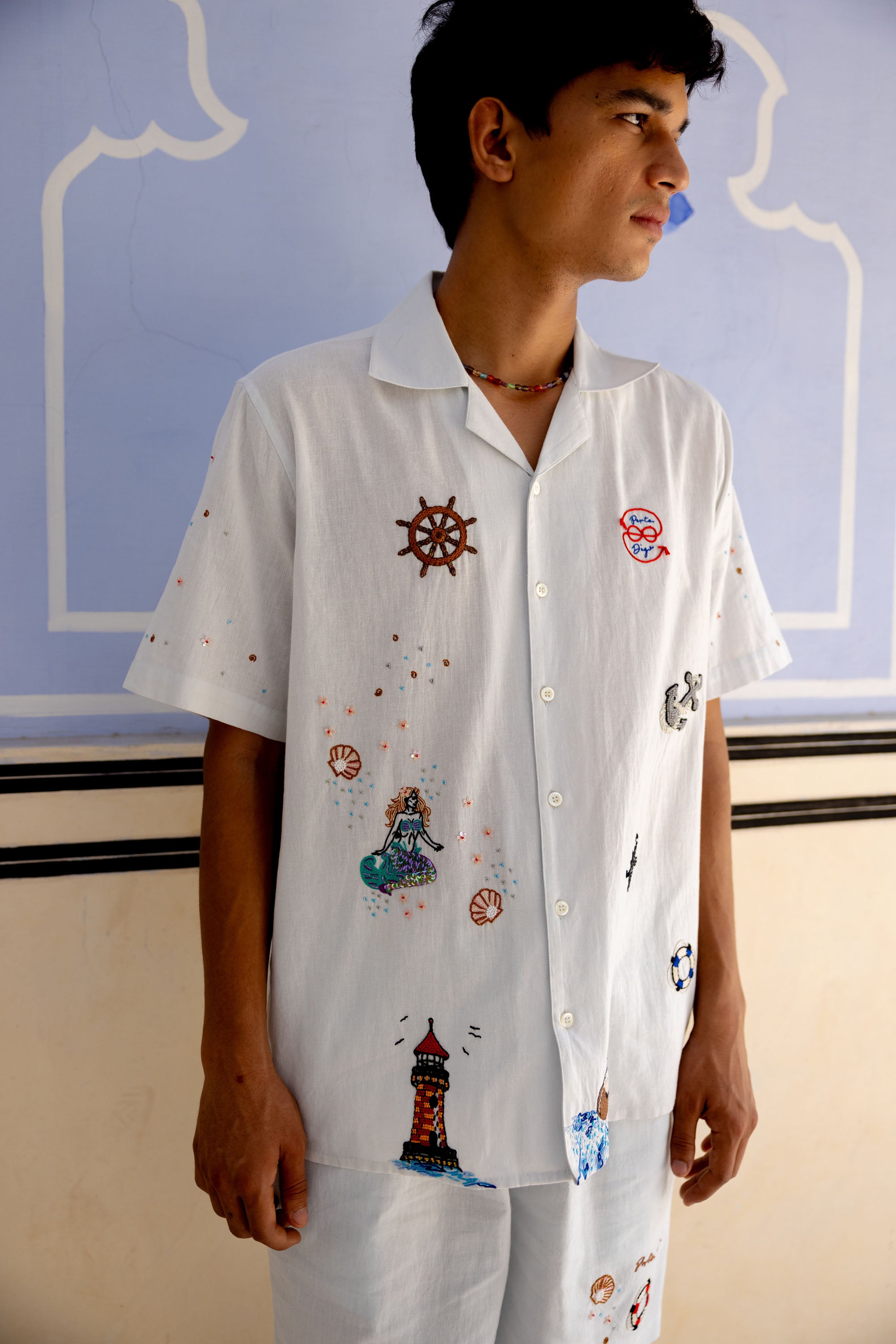 "Nautical dreams" hand embroidered Shirt