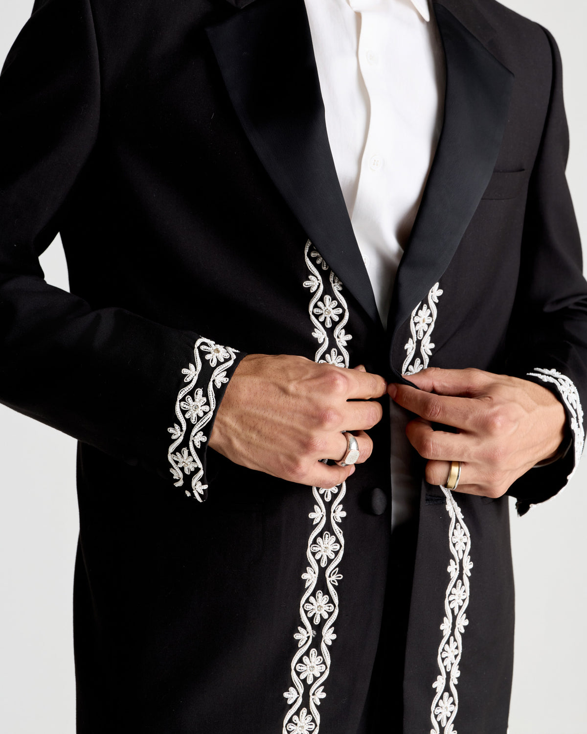 Black Floral Border-Embroidered Peak-Lapel Blazer