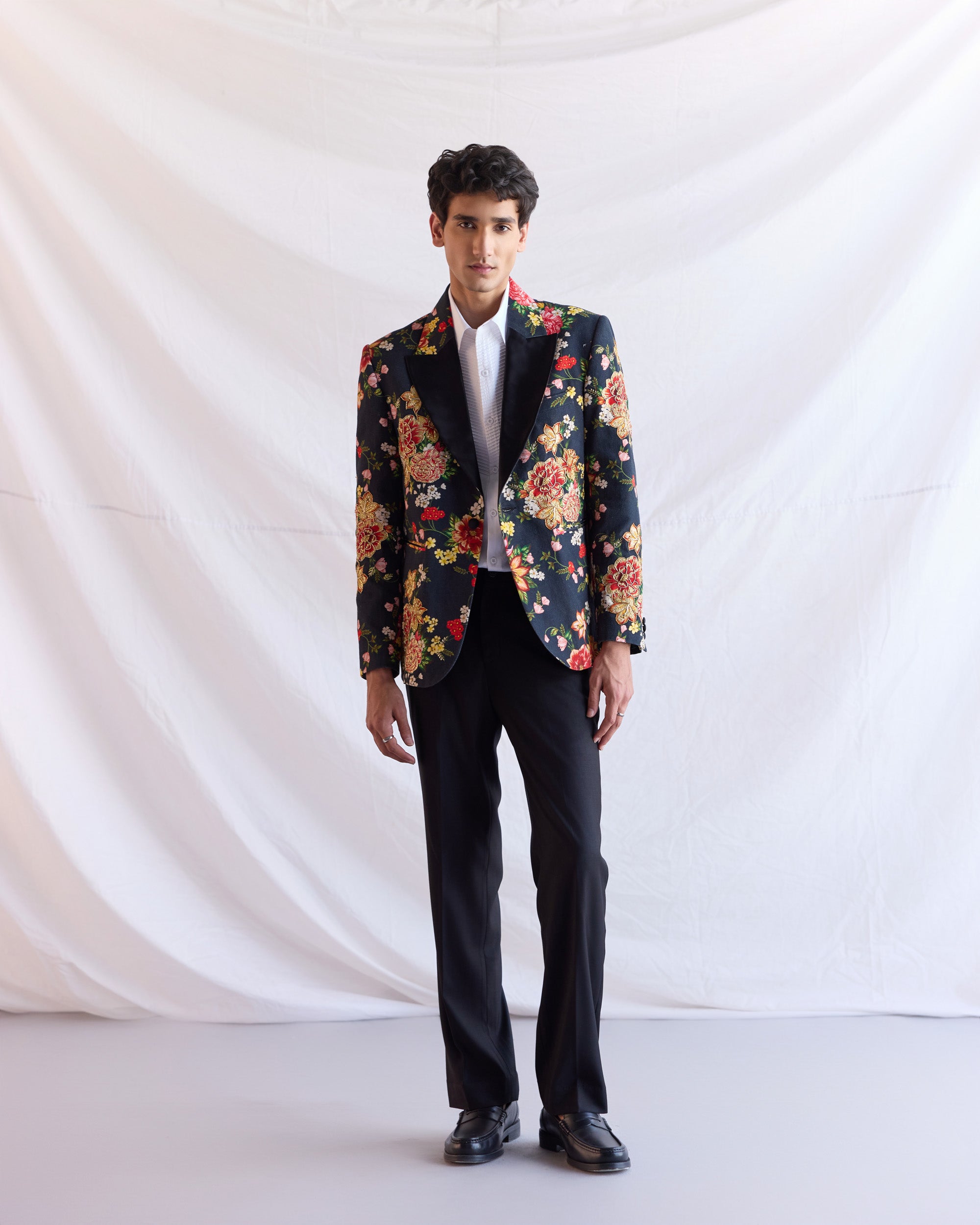 "Vintage victorian" hand embroidered blazer