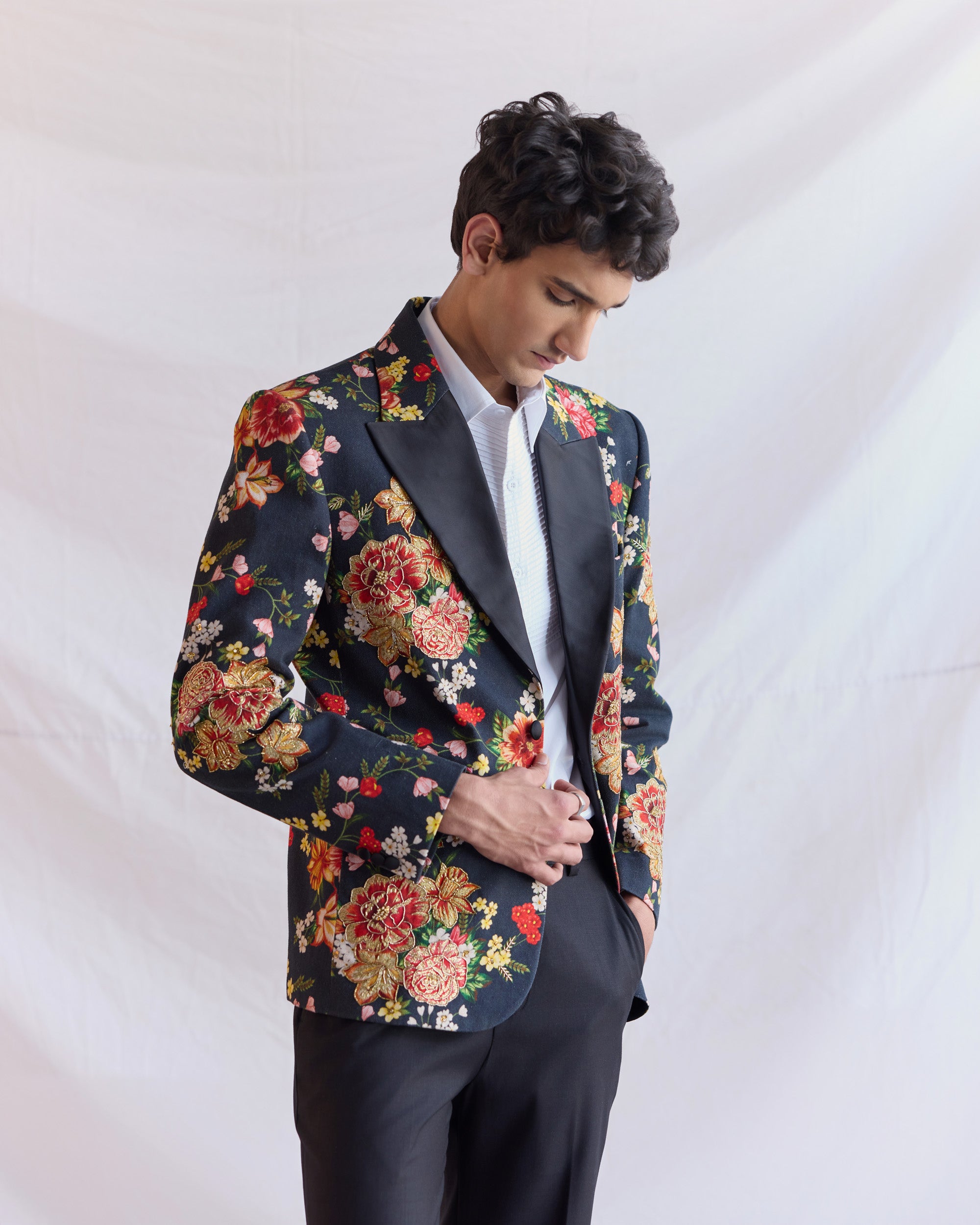 "Vintage victorian" hand embroidered blazer