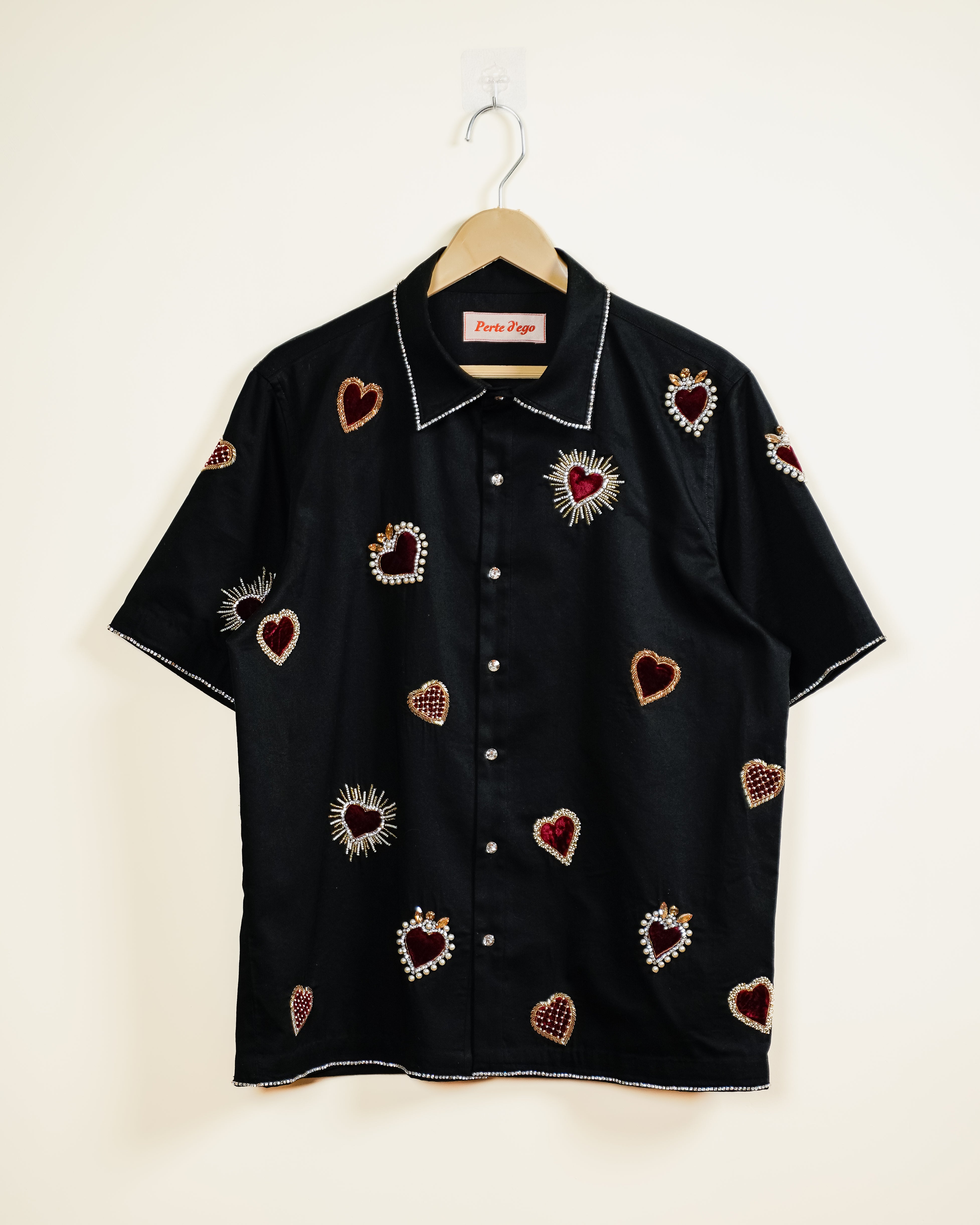 Velvet hearts appliqué shirt- Black