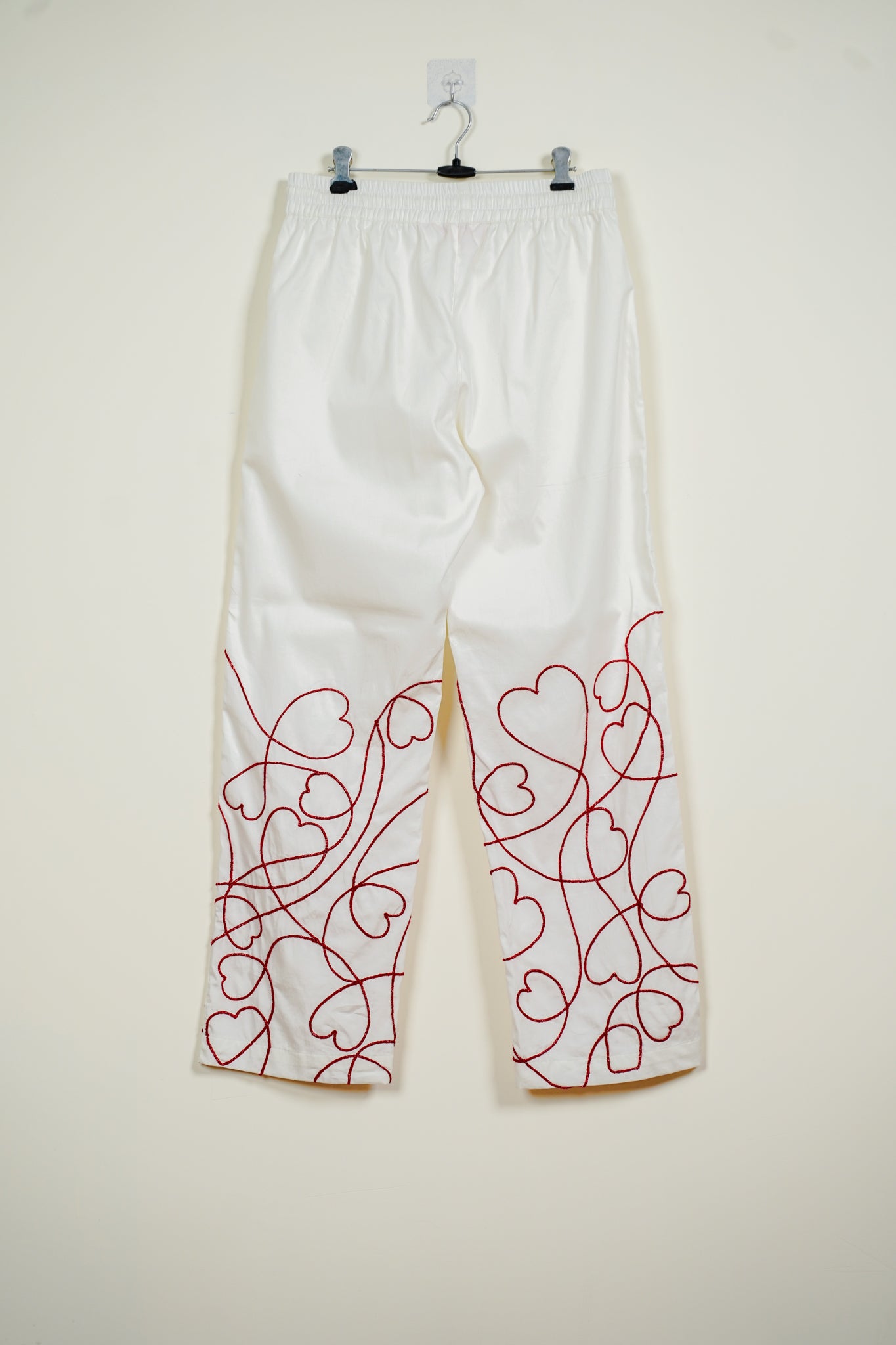 "Love scribbles" embroidered lounge pants