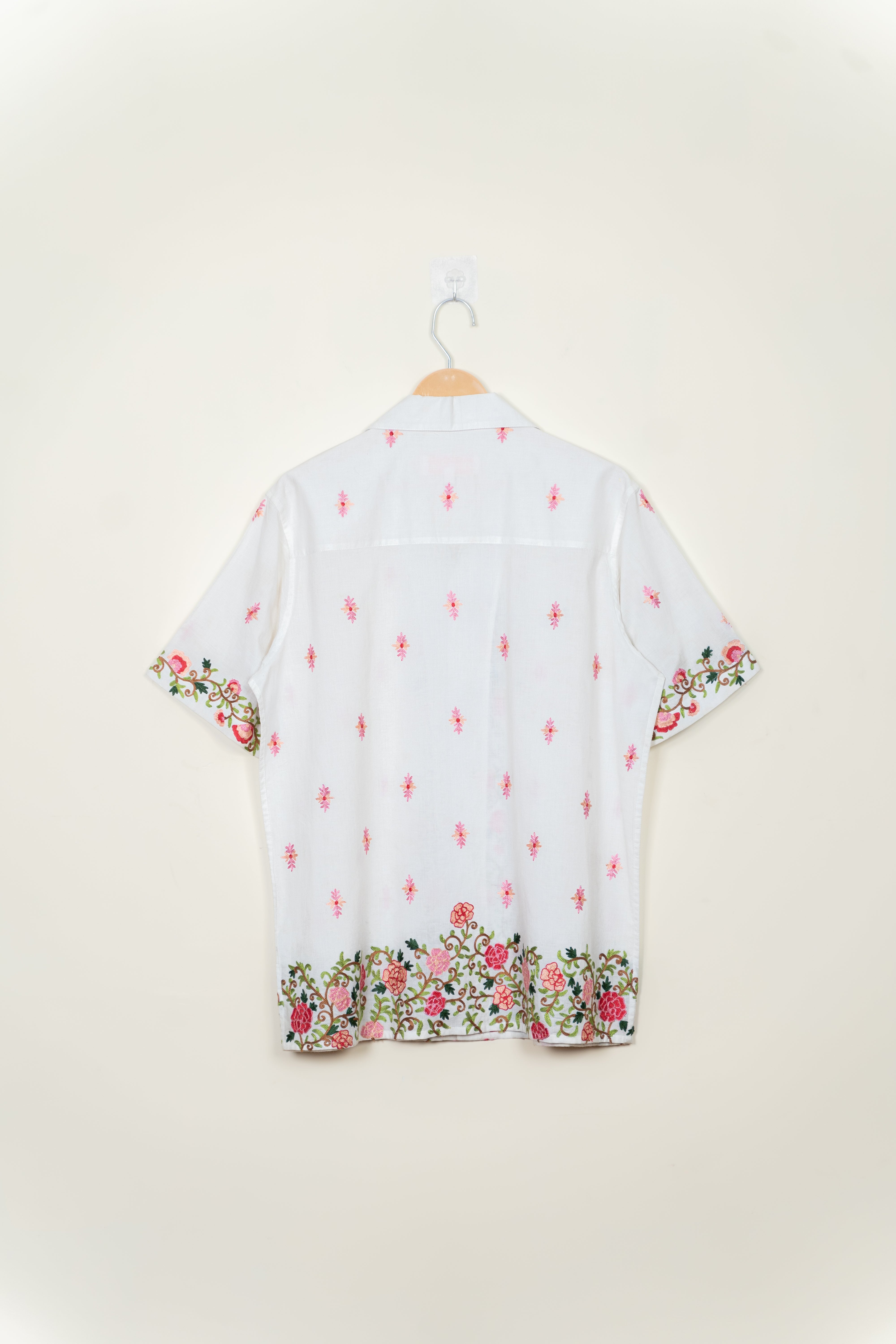 "Giardino" embroidered summer shirt