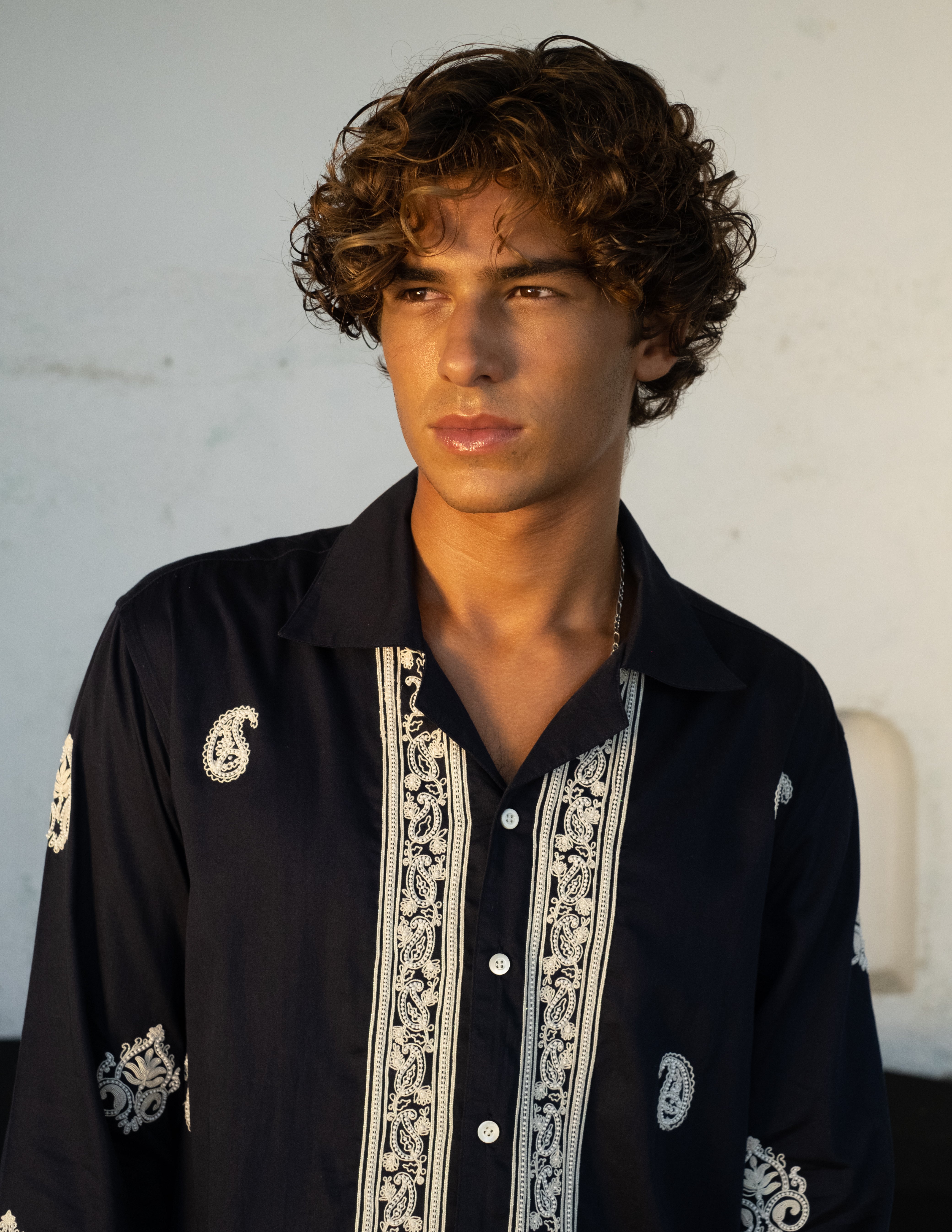 Paisley doriwork evening shirt