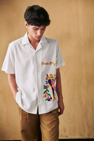 Macaw embroidered shirt