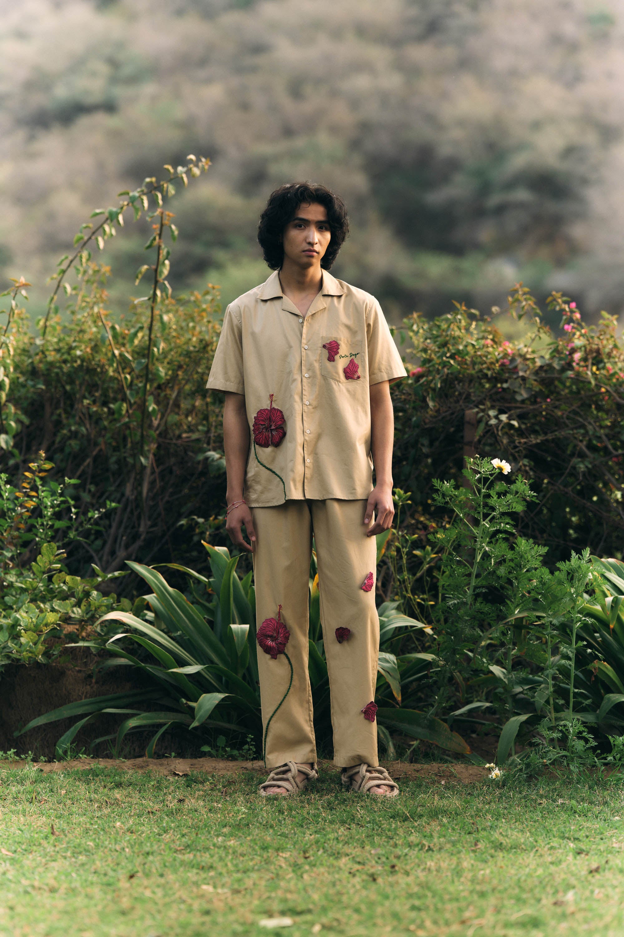 Hibiscus appliqué lounge pants