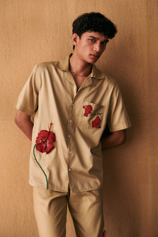 Hibiscus appliqué shirt