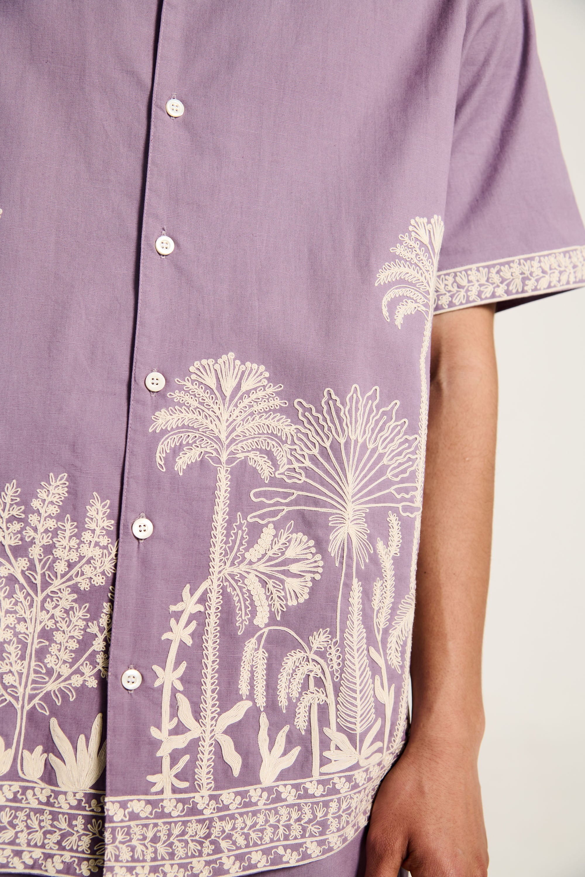 "Palm paradise" embroidered shirt