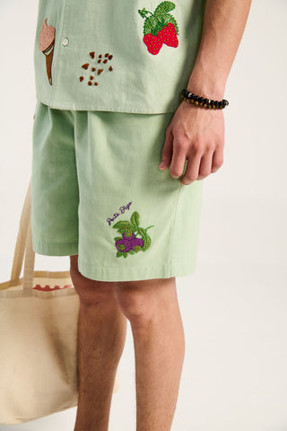 "Le summer vacation" hand embroidered shorts