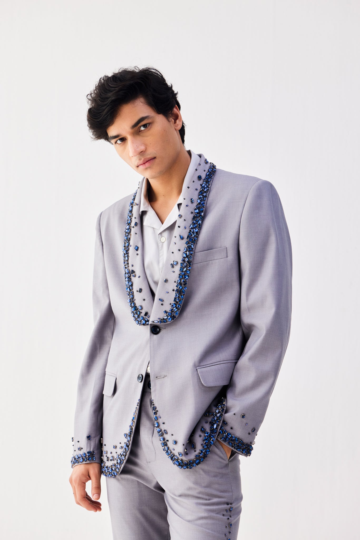 Blue stonework embroidered blazer