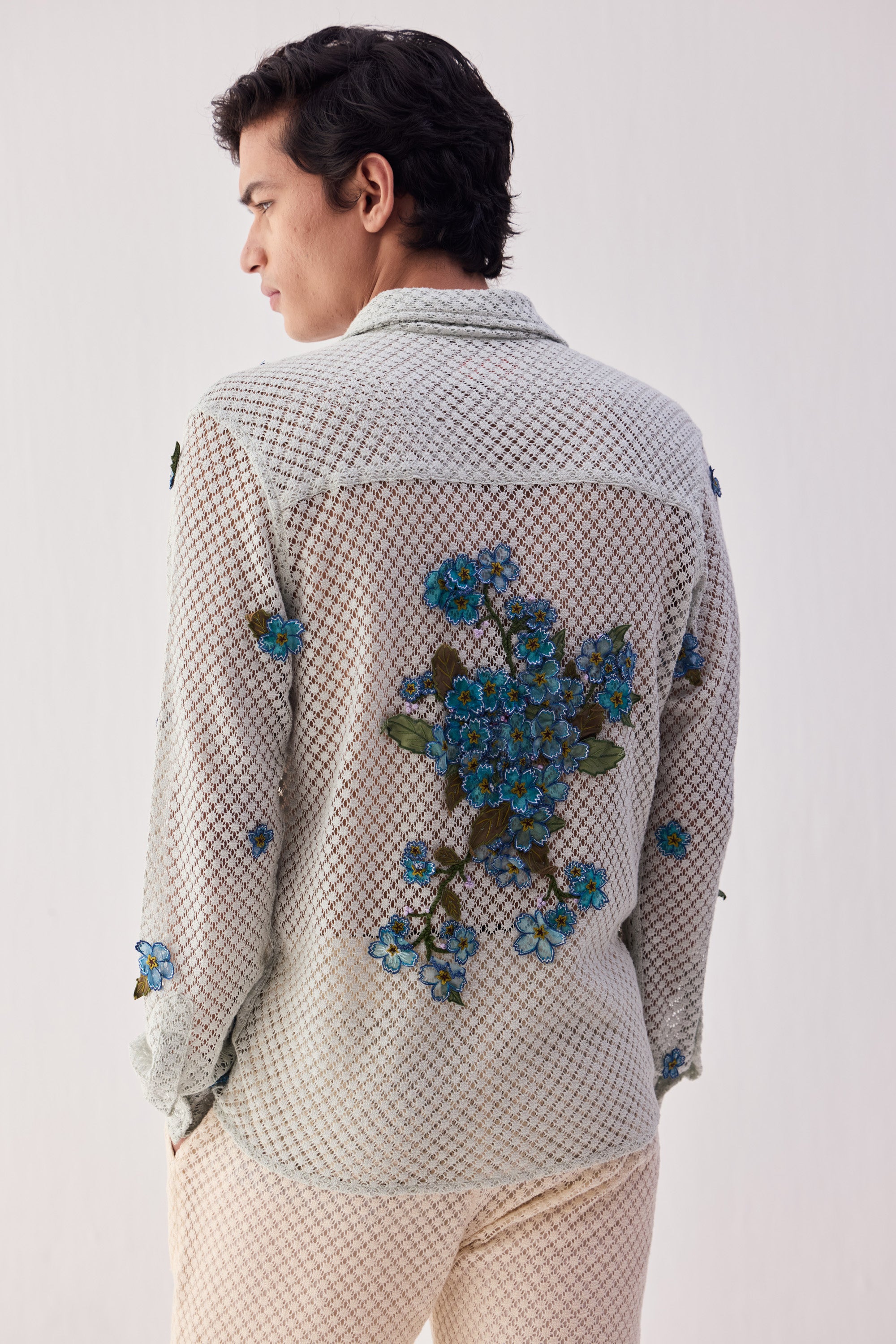 Floral applique lace shirt