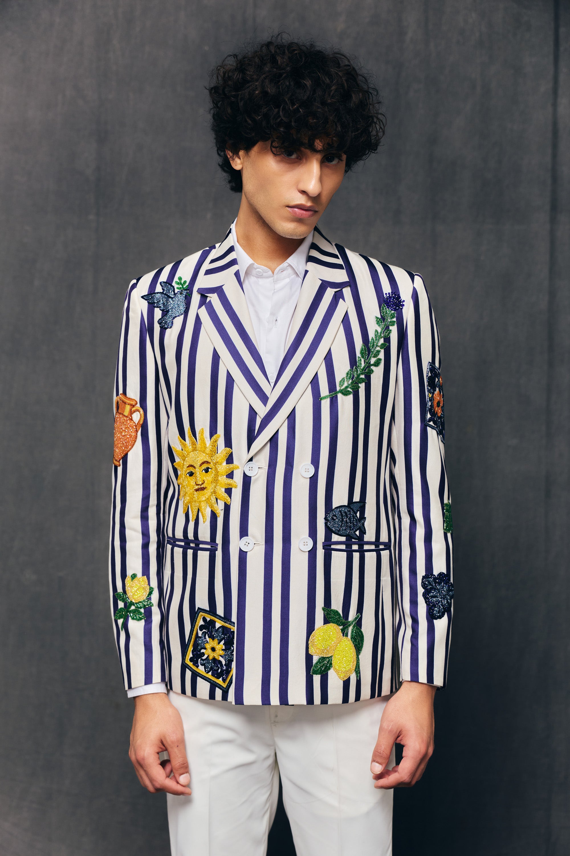 Dolce Vita hand embroidered blazer