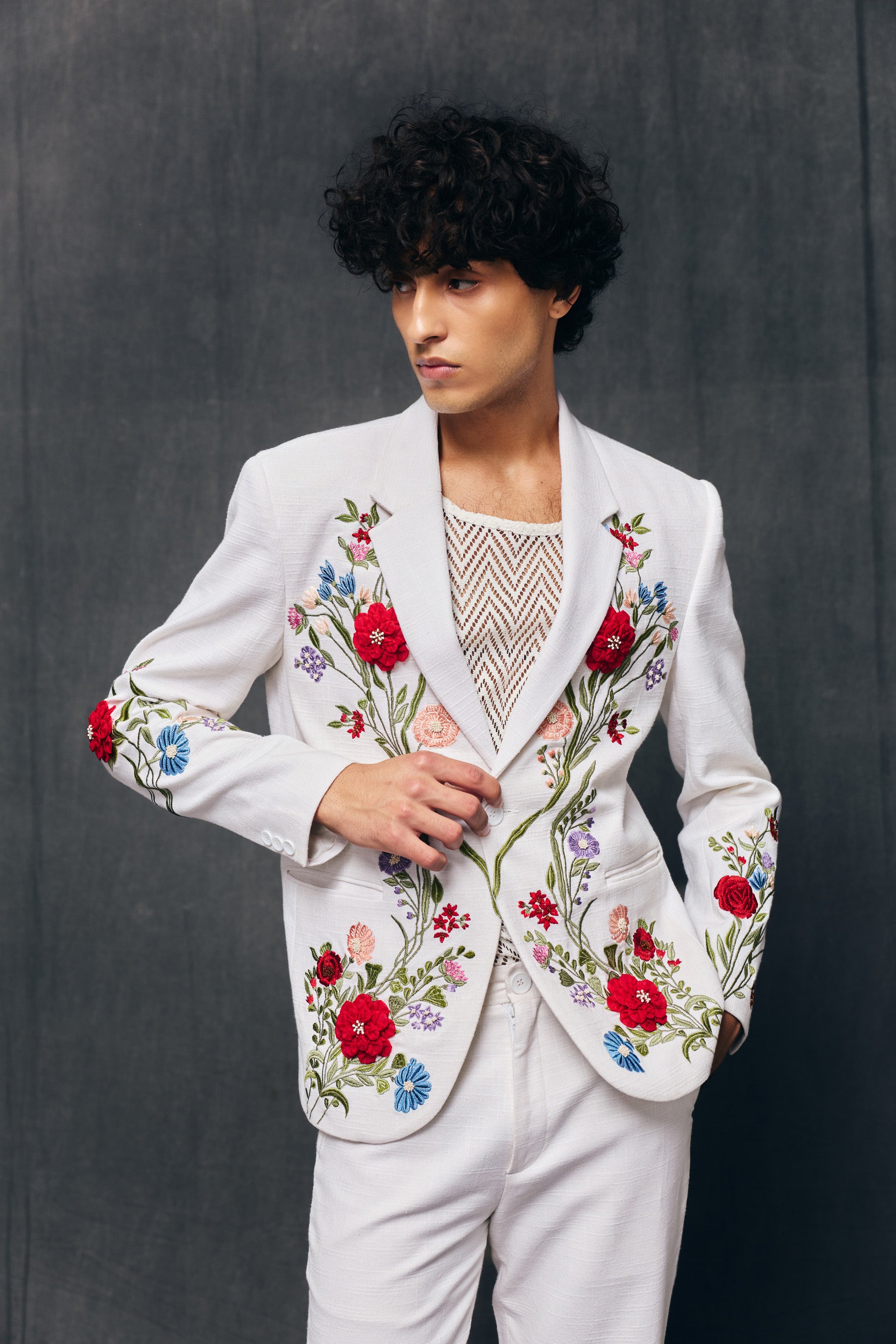 "Le Jardin" hand embroidered blazer-Ivory