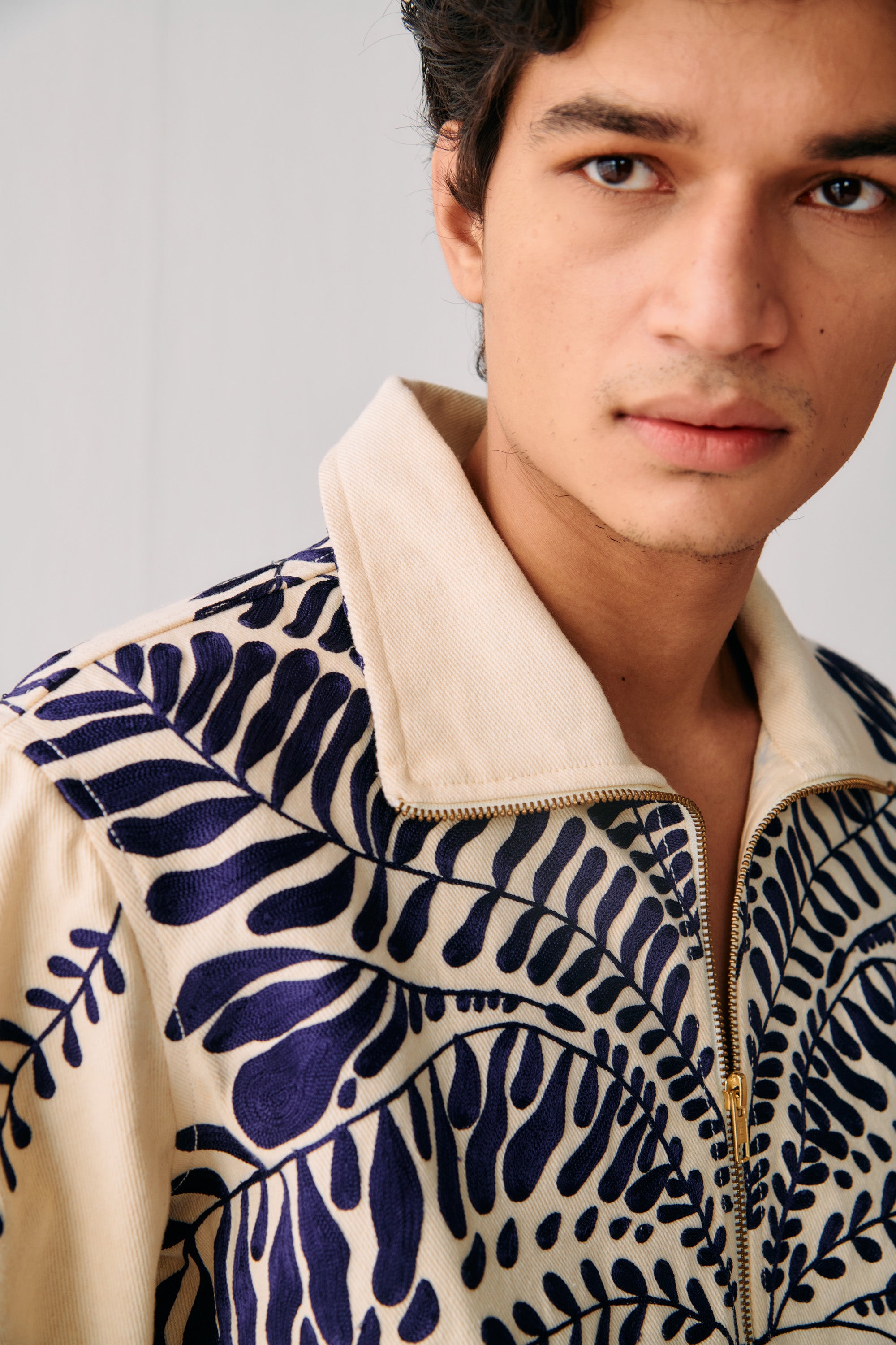 "Le Vase" embroidered zip up jacket