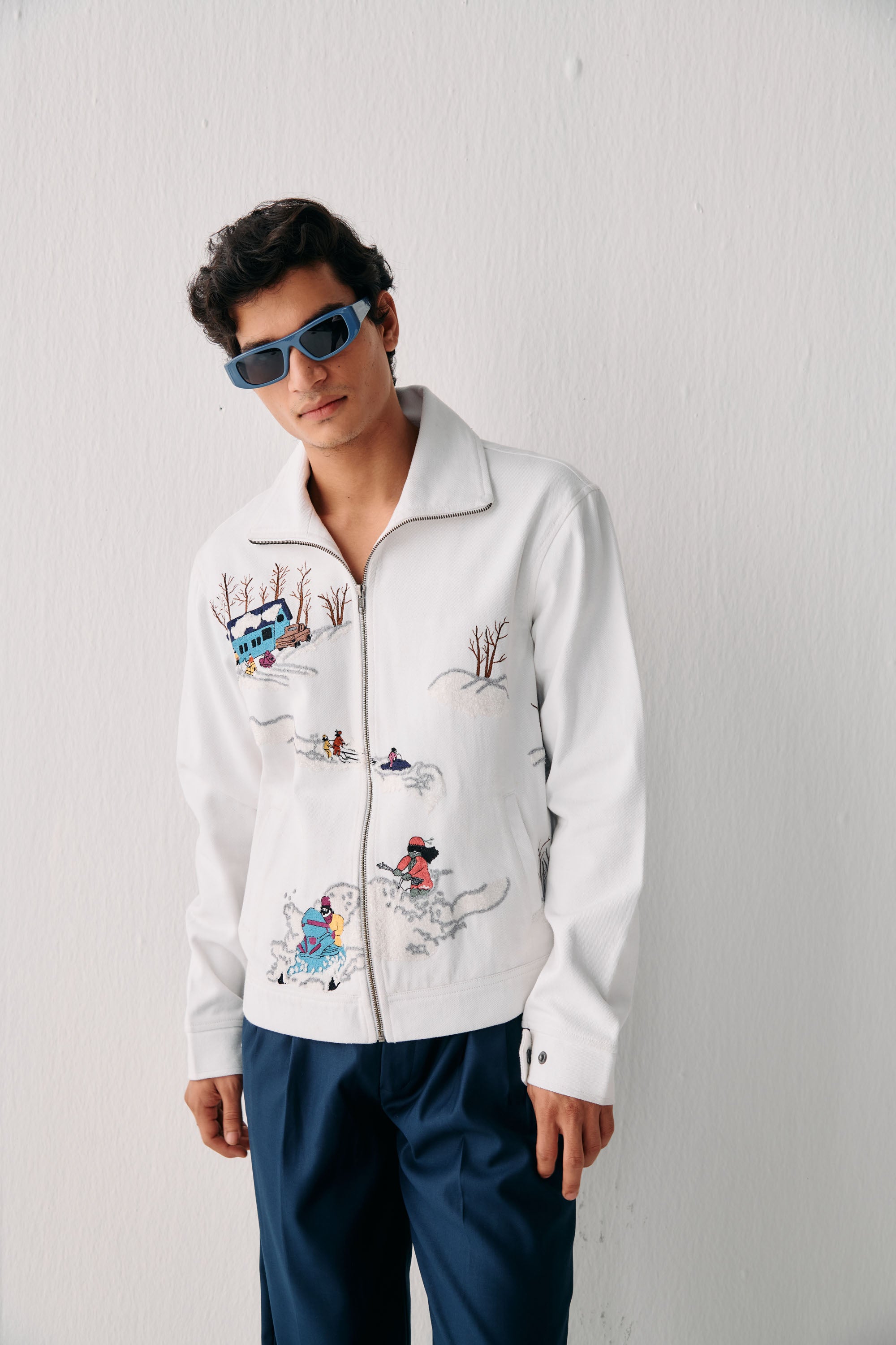 "Aprés ski" embroidered zip up jacket