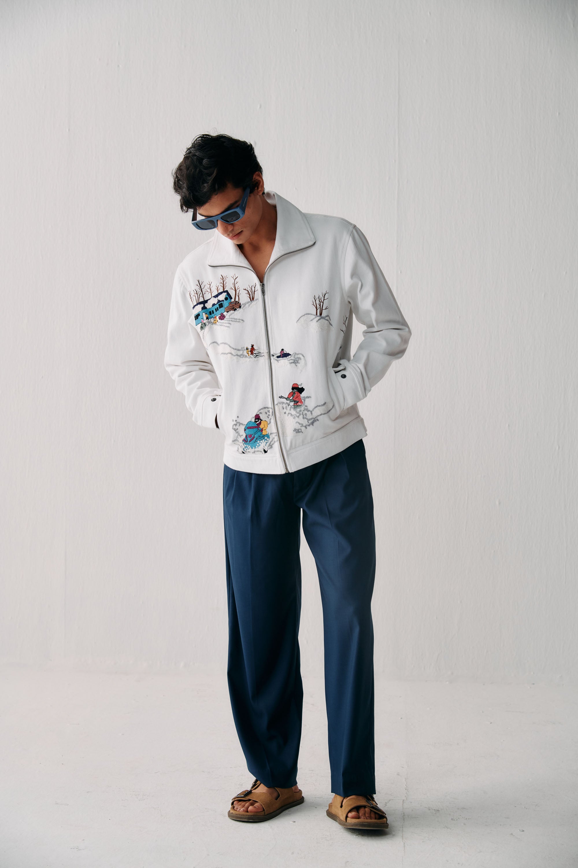 "Aprés ski" embroidered zip up jacket