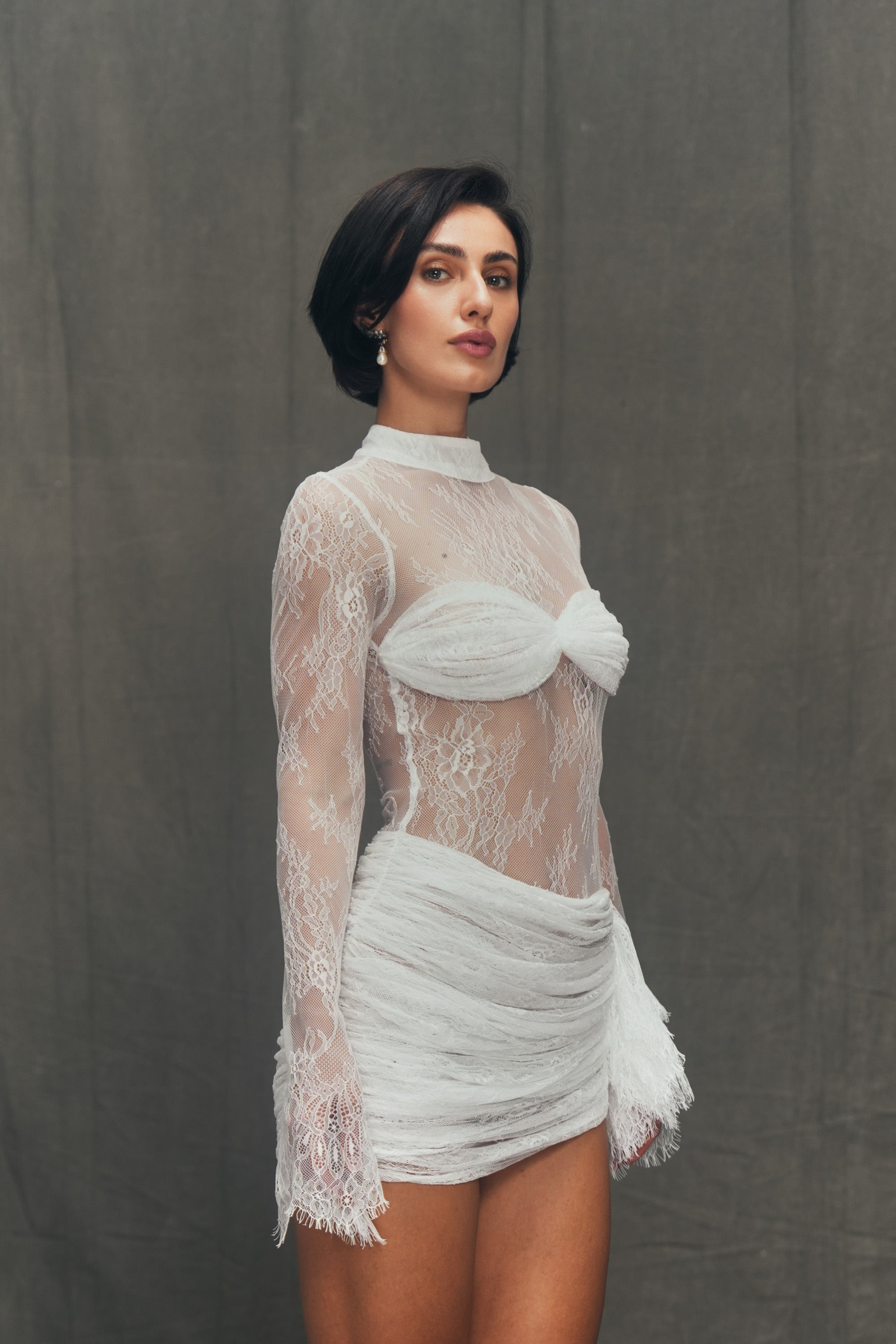 Luna lace dress