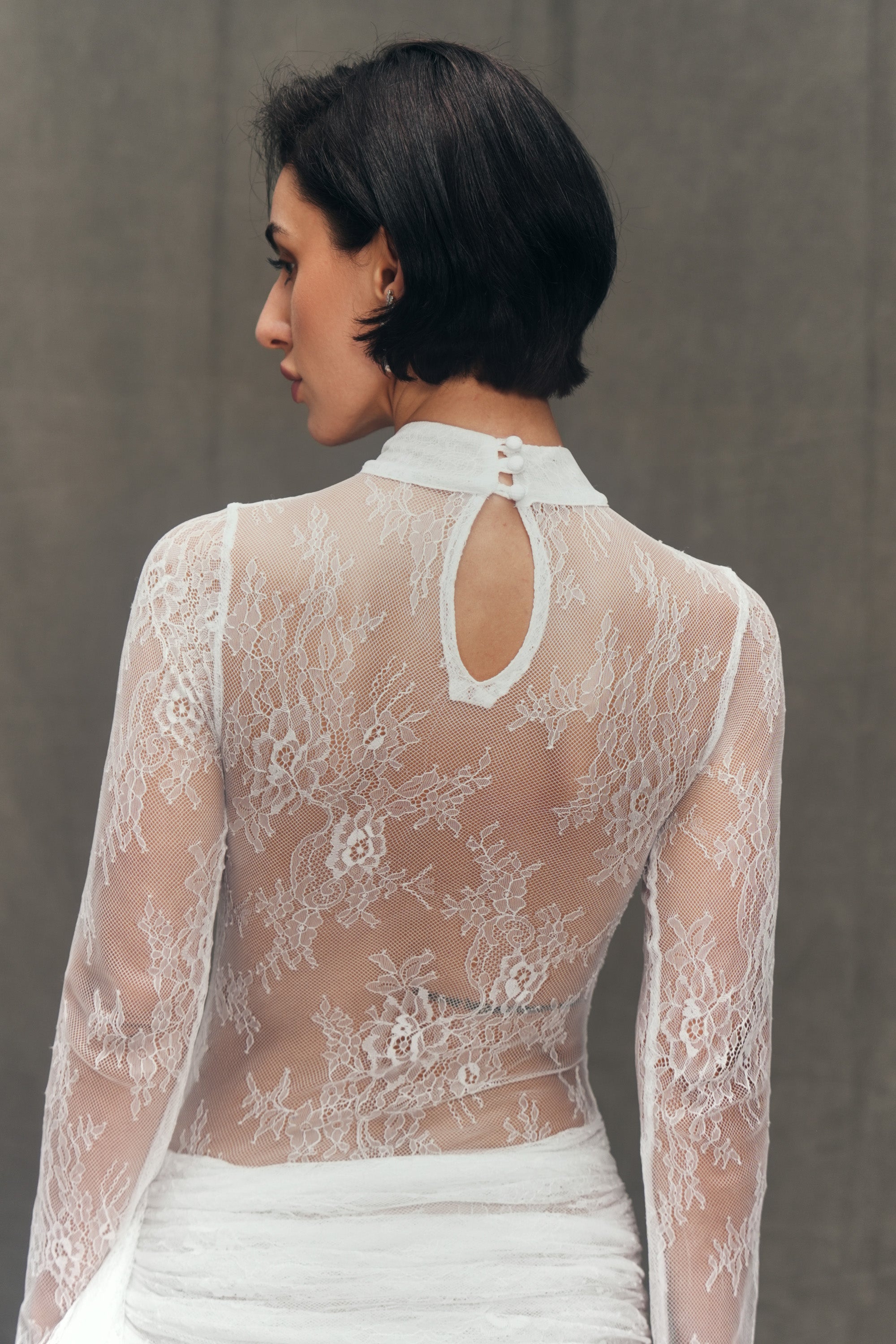 Luna lace dress
