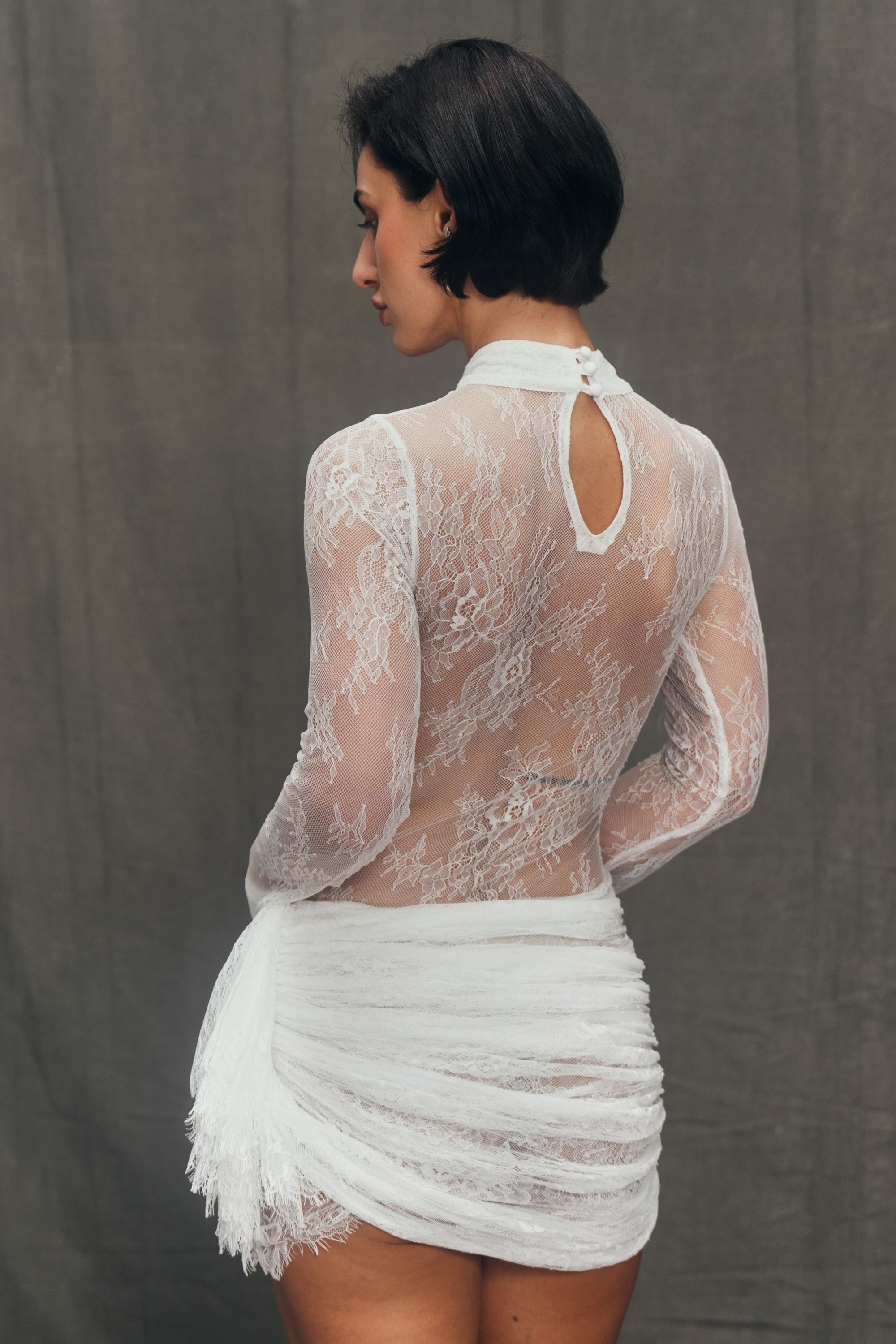 Luna lace dress