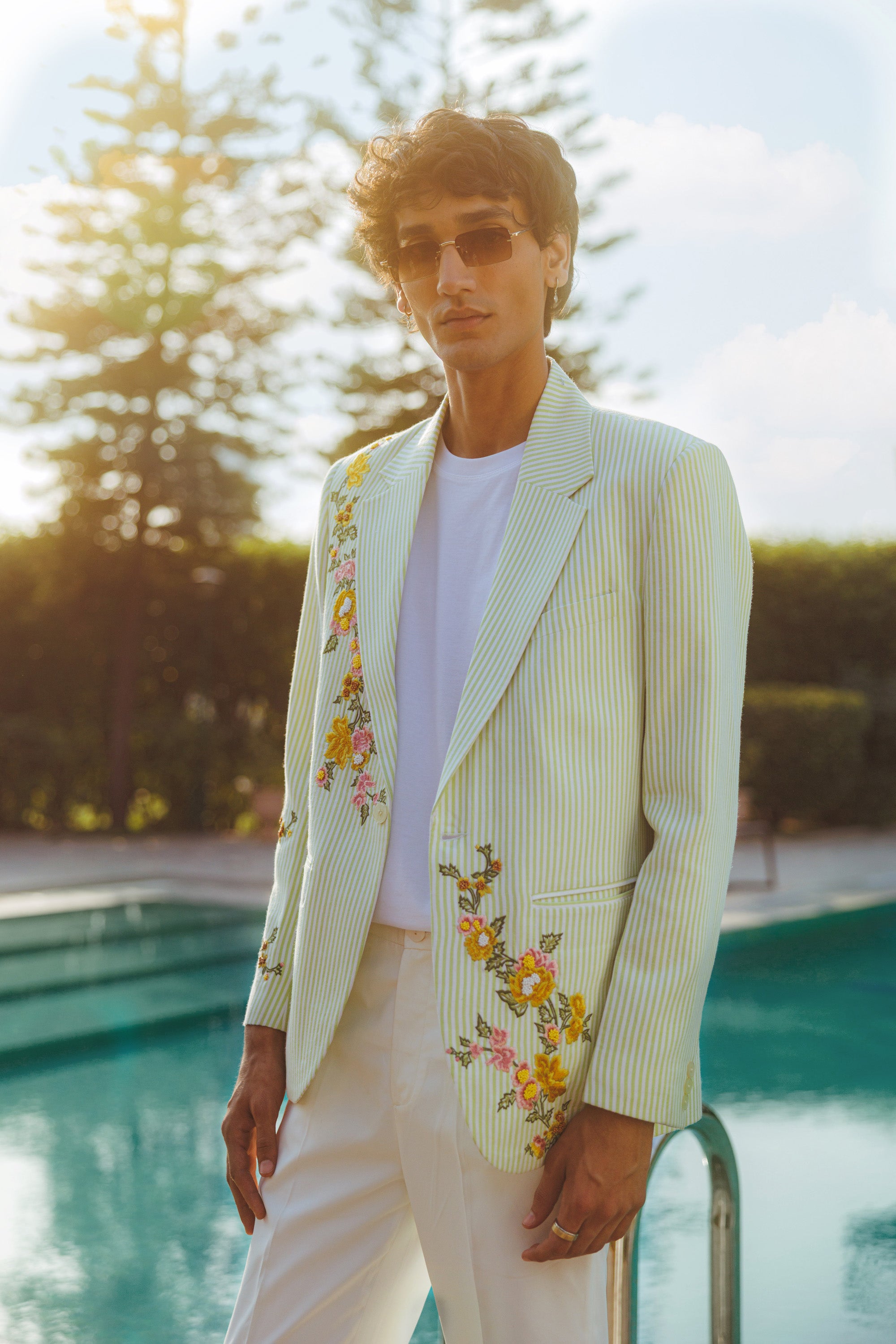 "Gardenia" hand embroidered blazer