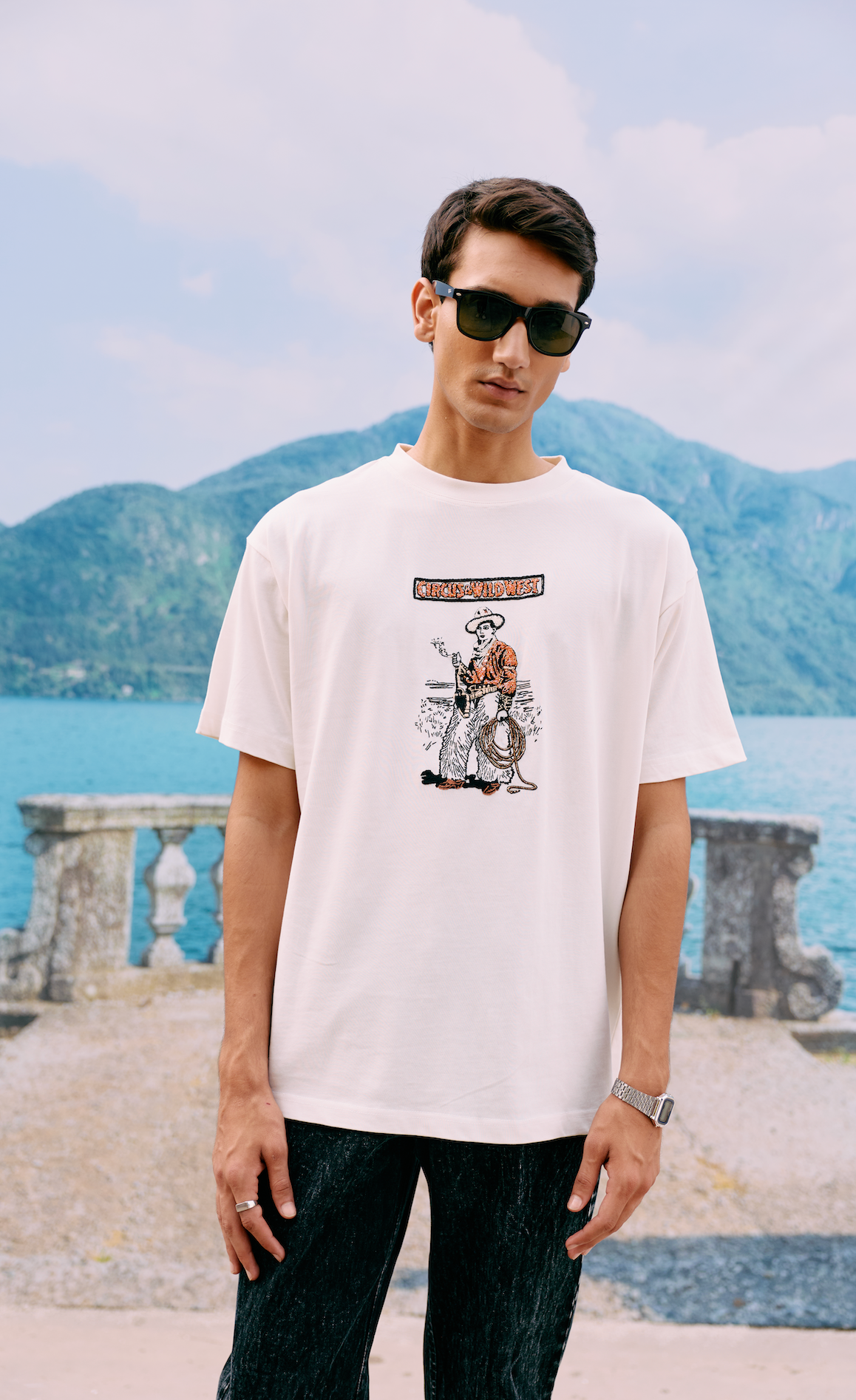 "Le cowboy" hand embroidered T-Shirt