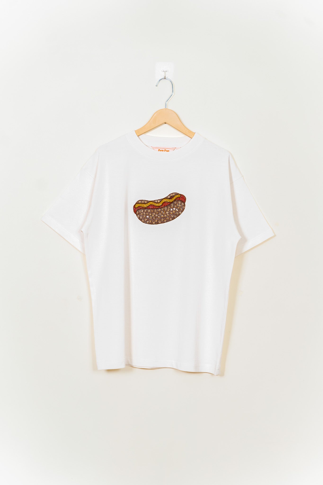 "Le Hotdog" hand embroidered T-Shirt