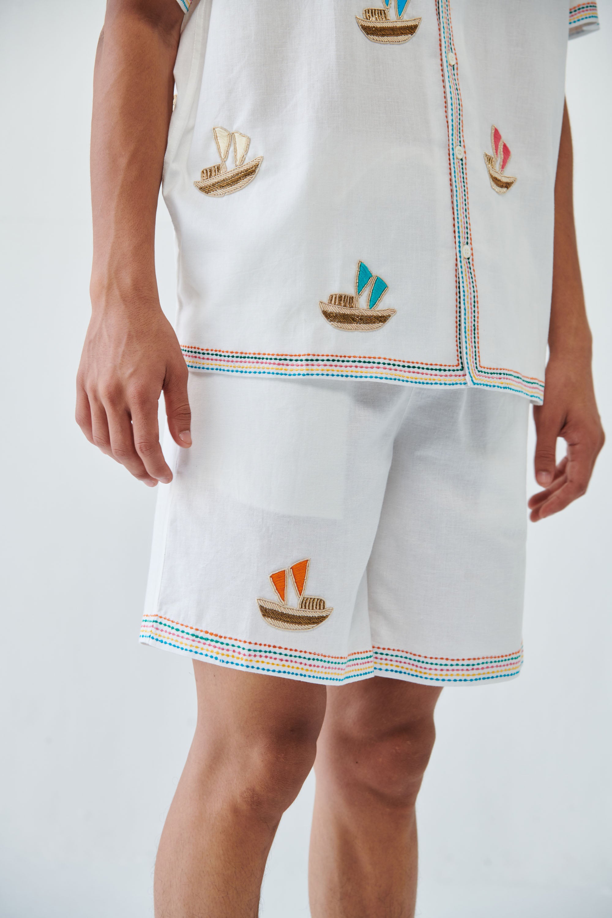 "Le Riveria" embroidered shorts