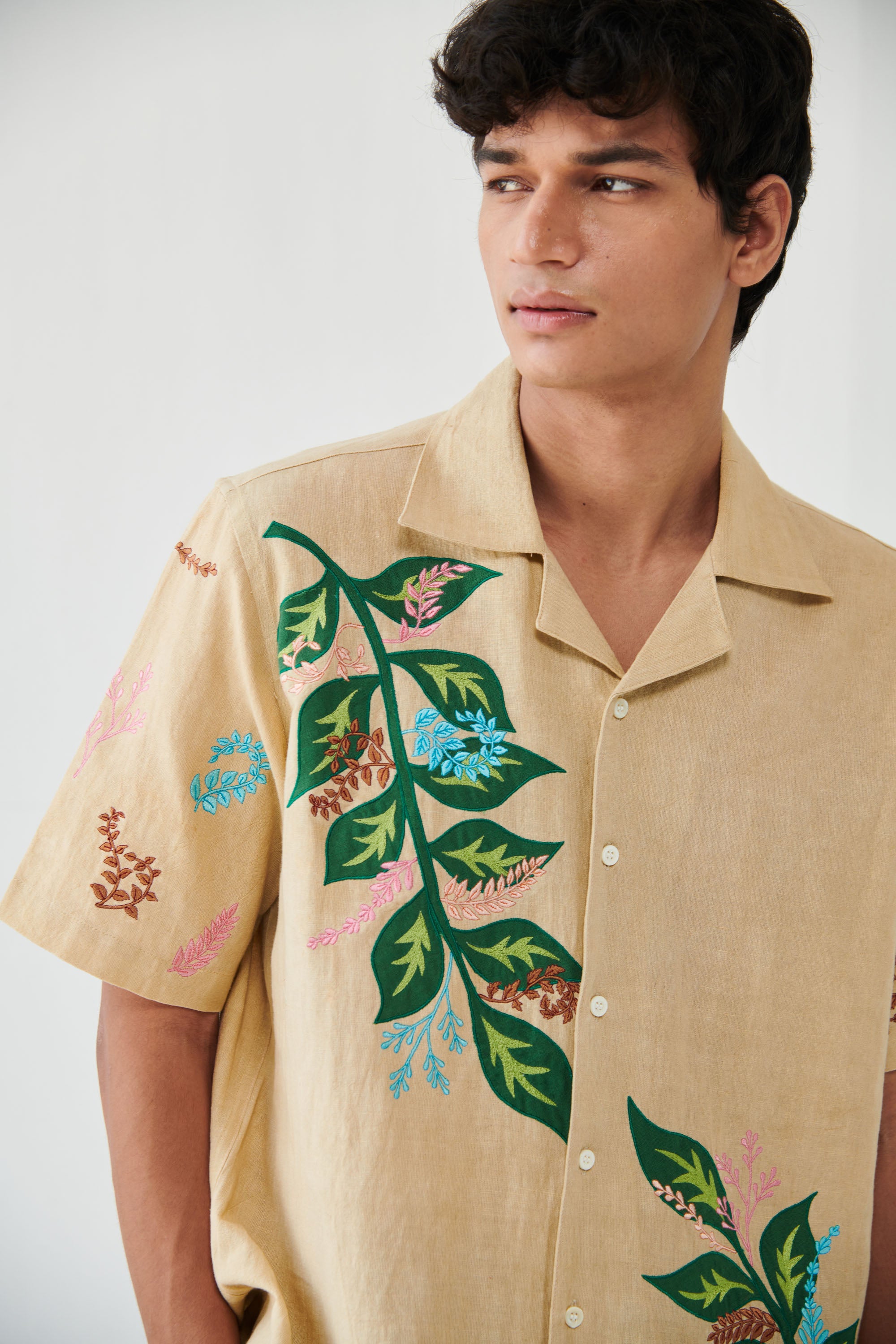 "Leaf" appliqué shirt