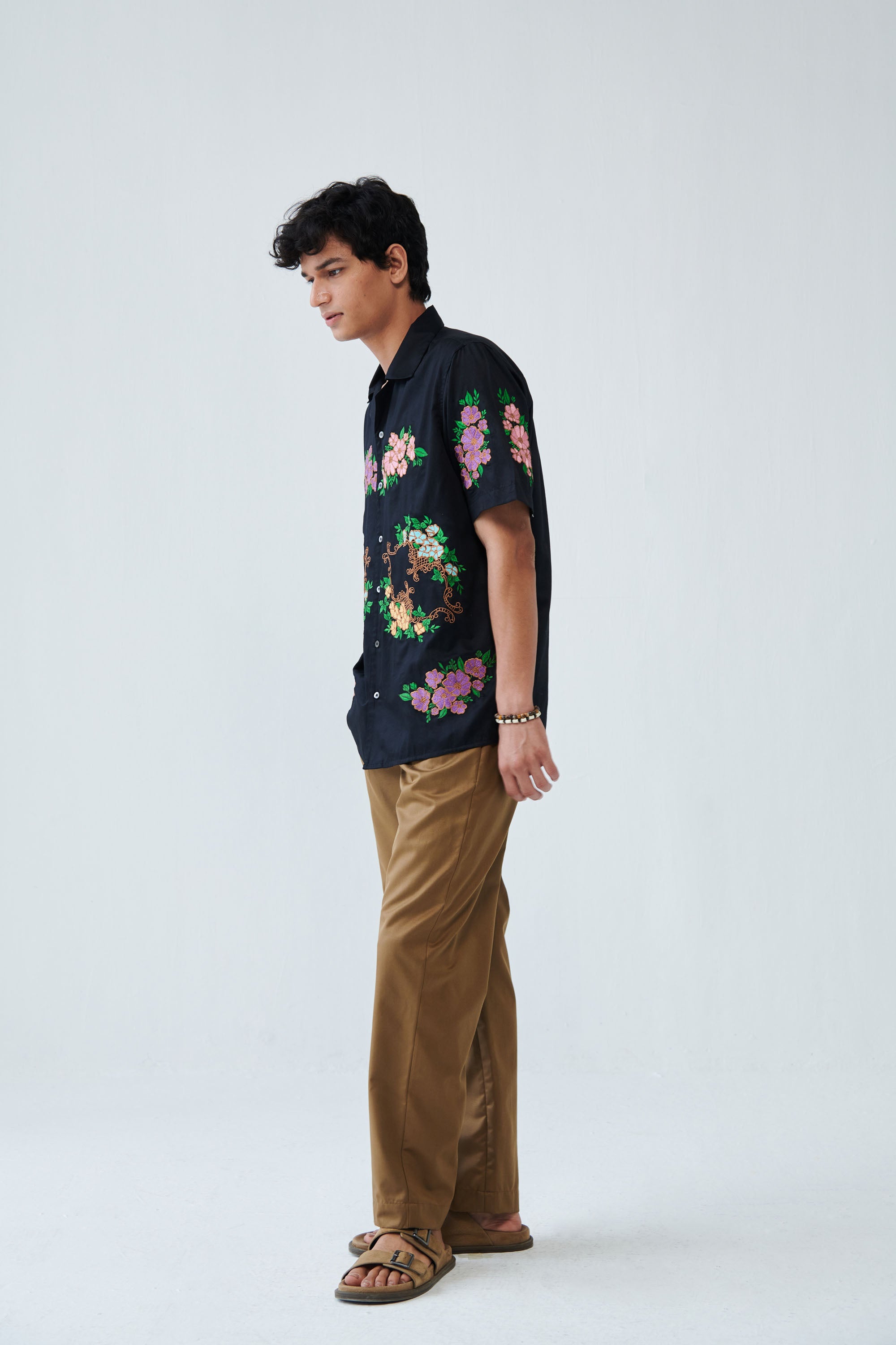 "Le Victoria" embroidered shirt