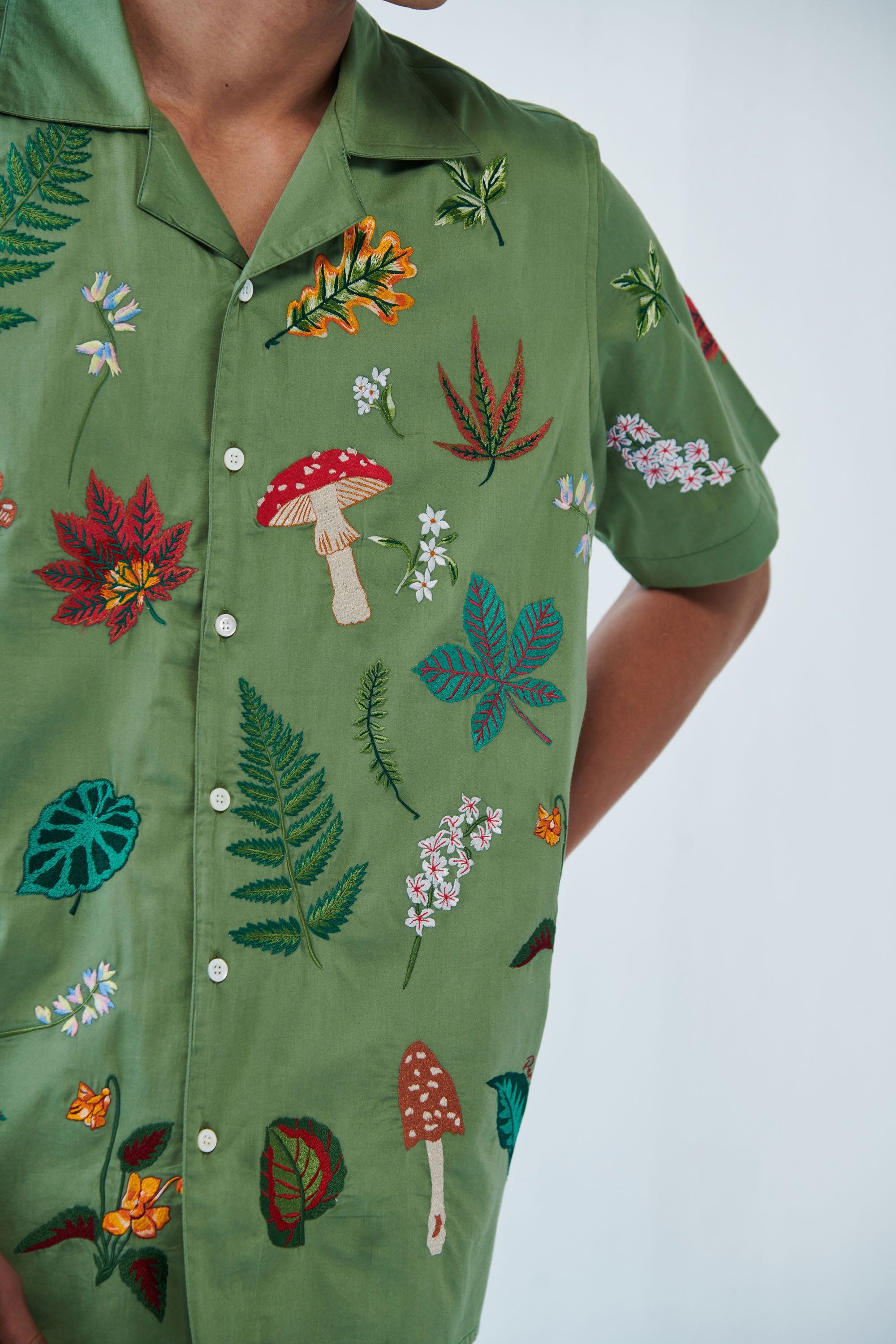 "Botanical dream" embroidered shirt