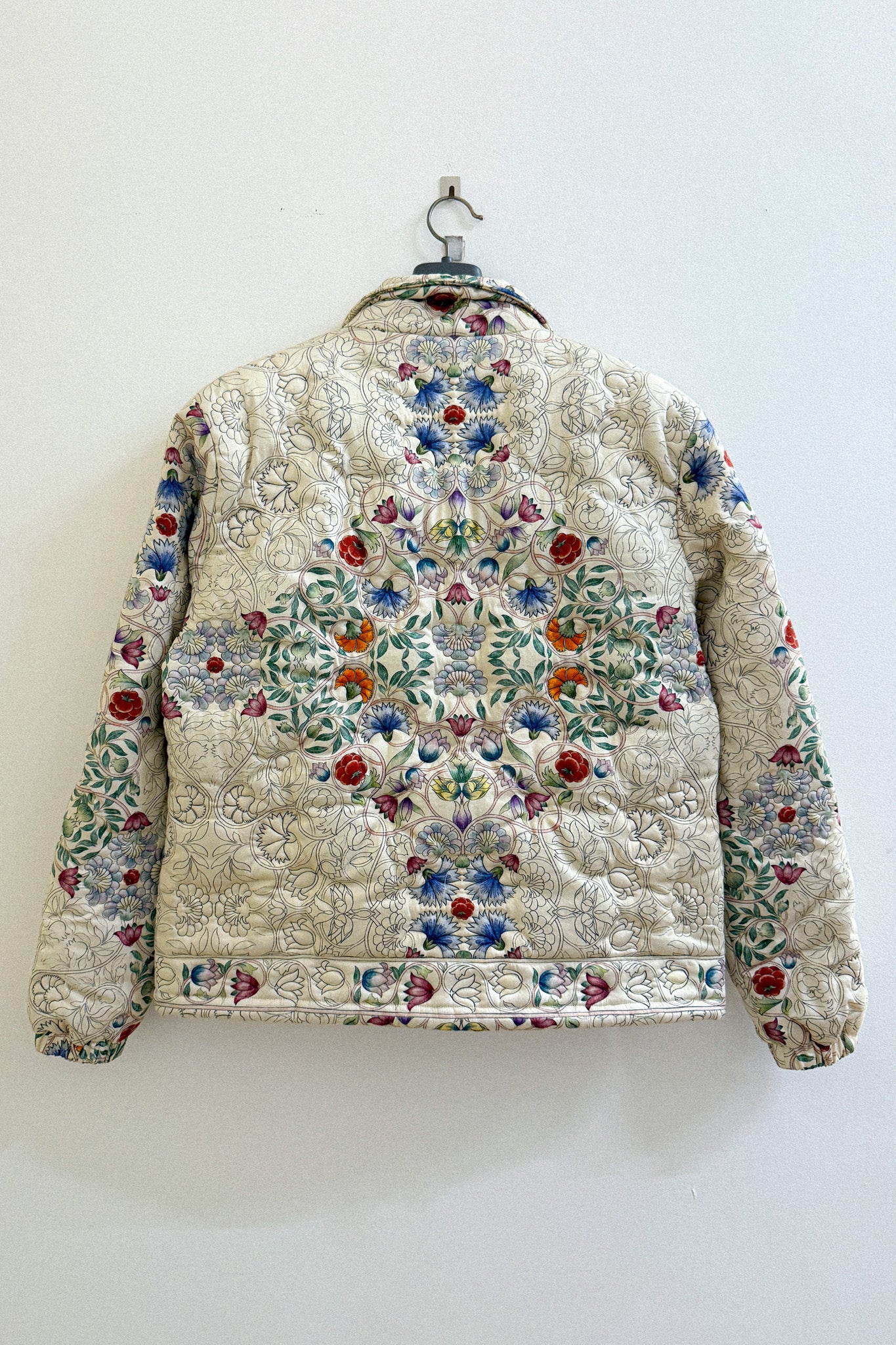 Watercolor placement quilted jacket