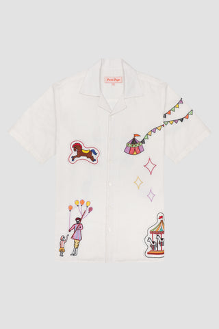 “Le carnaval” embroidered shirt.